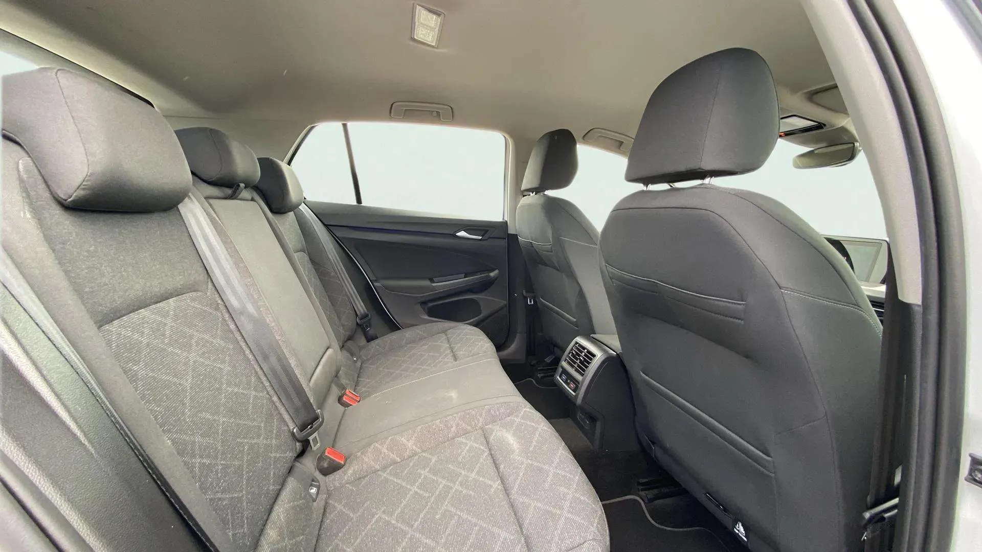 Volkswagen Golf Advance 2.0 TDI DSG - foto 12