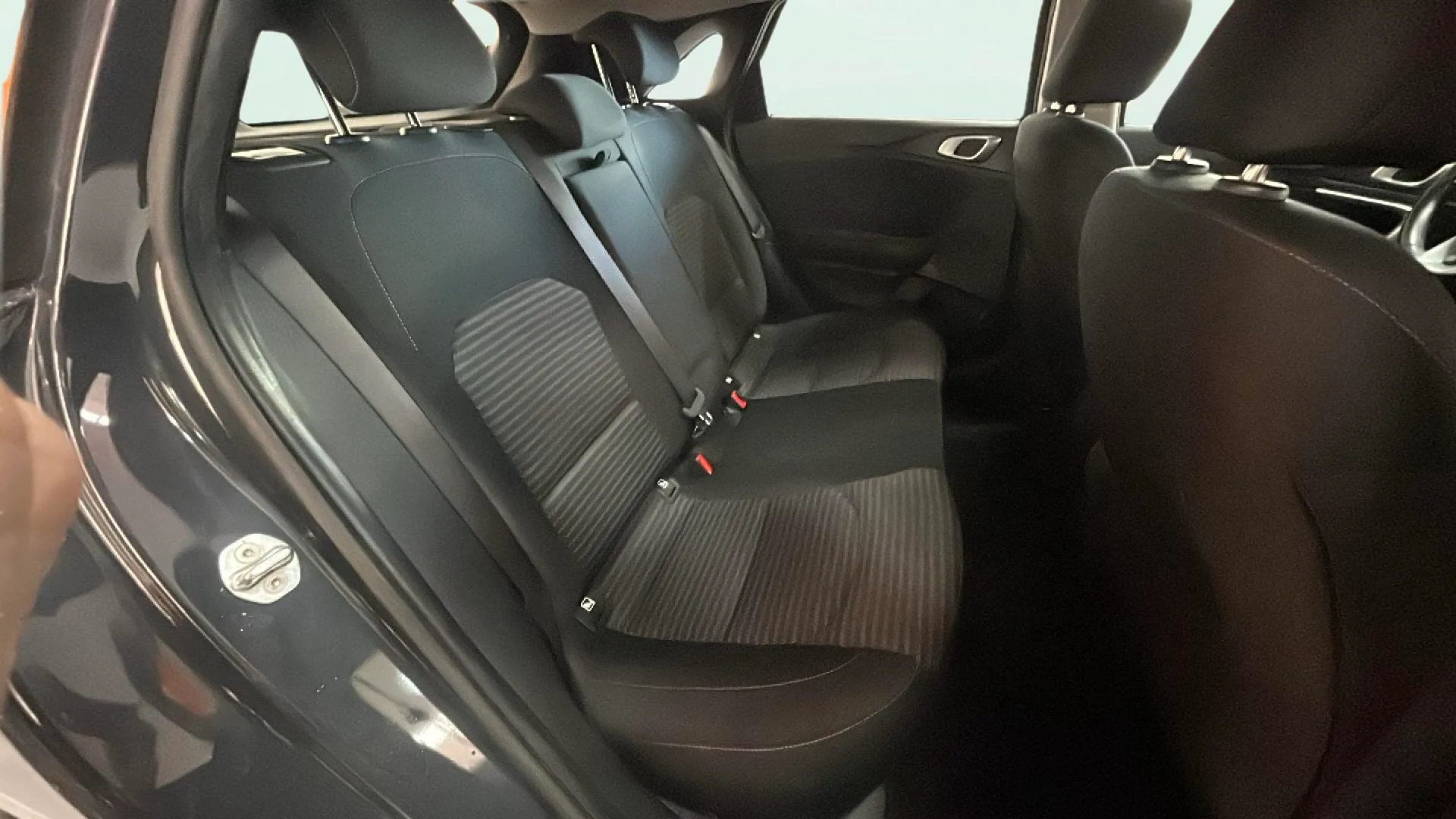 Kia Ceed 1.0 T-GDi Drive - foto 10