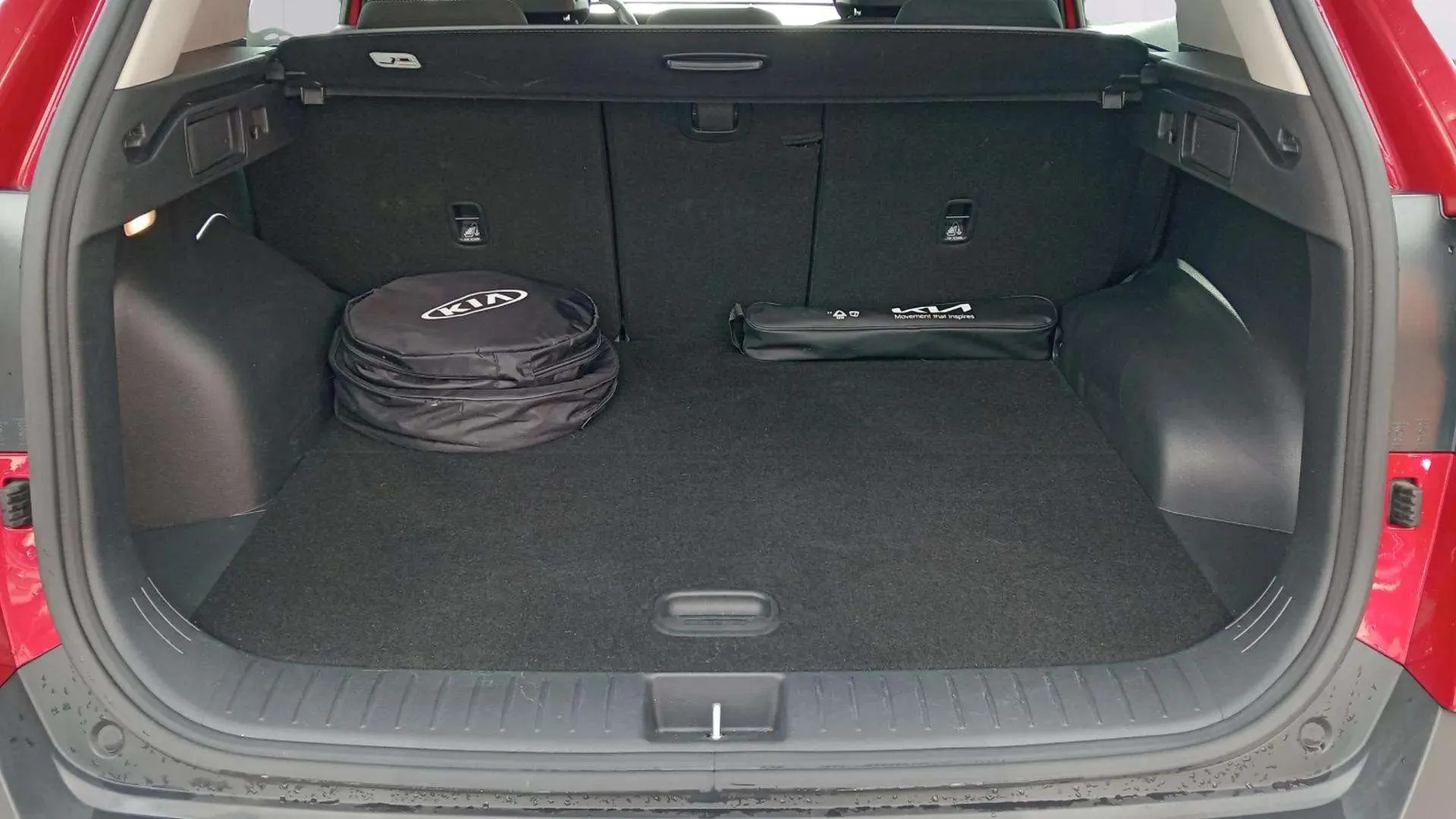Kia Sportage 1.6 T-GDi PHEV Drive 4x4 - foto 29