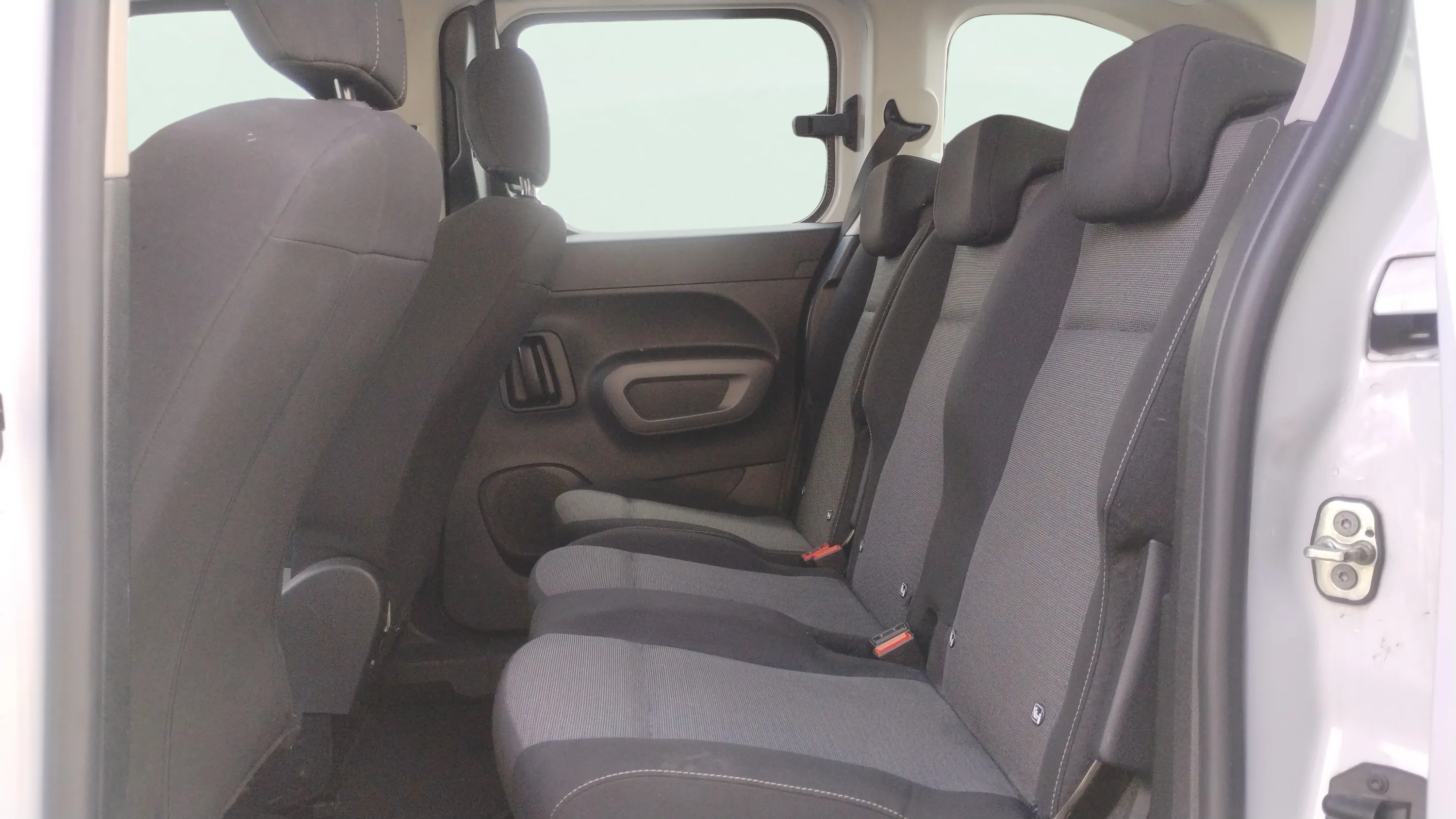 Toyota Proace City 1.5 GX L1 - foto 15