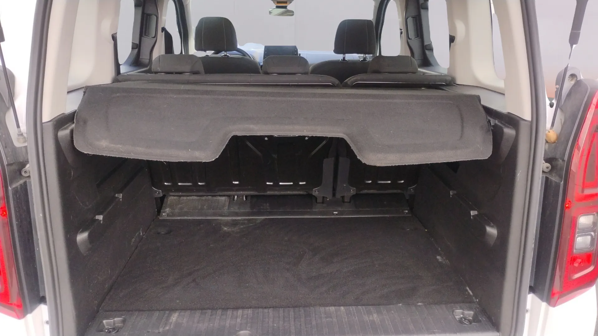 Toyota Proace City 1.5 GX L1 - foto 16