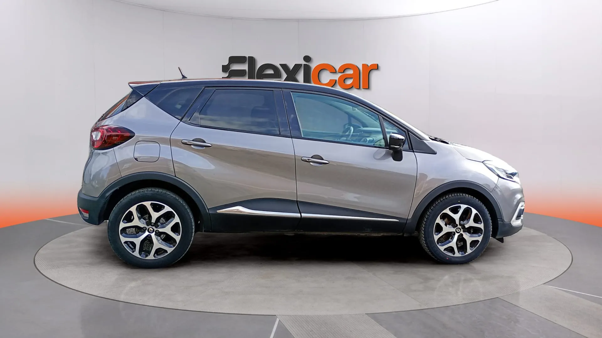 Renault Captur Intens Energy TCe -18 - foto 5