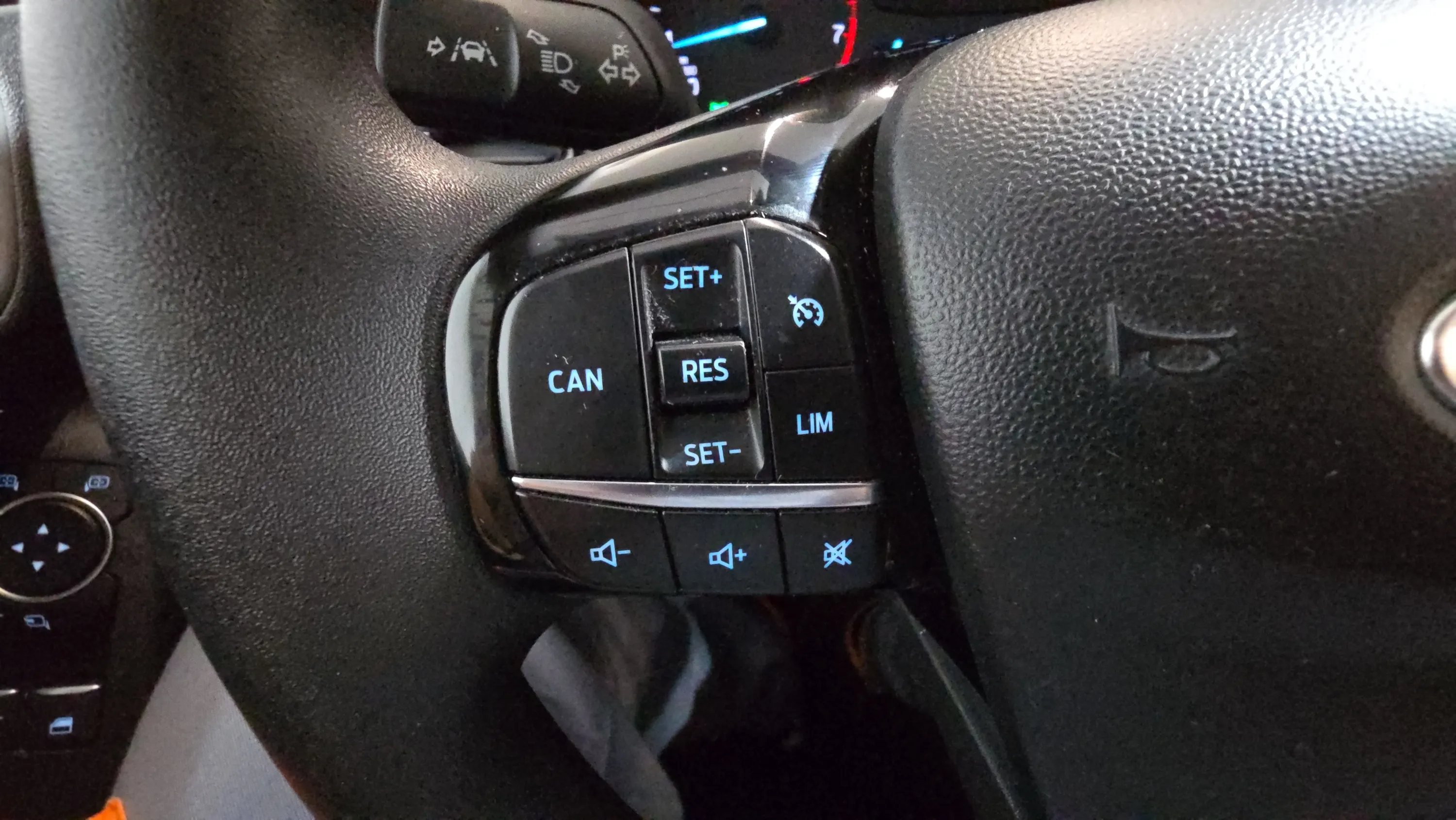 Ford Fiesta 1.0 EcoBoost Active - foto 19