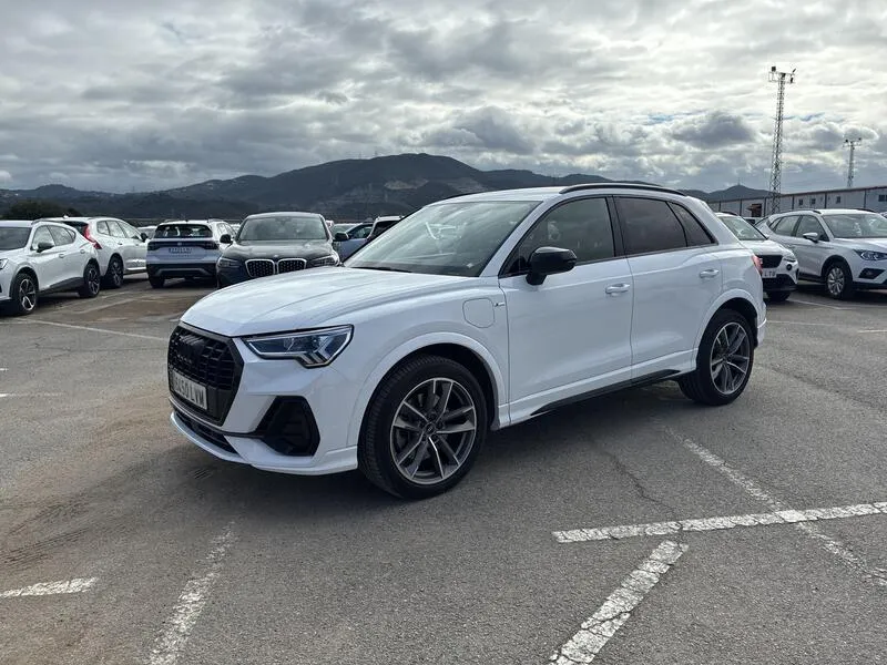 Audi Q3 45 TFSI e 1.4 S tronic Black Line