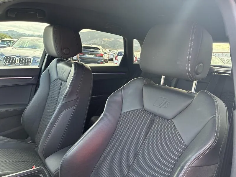 Audi Q3 45 TFSI e 1.4 S tronic Black Line - foto 32
