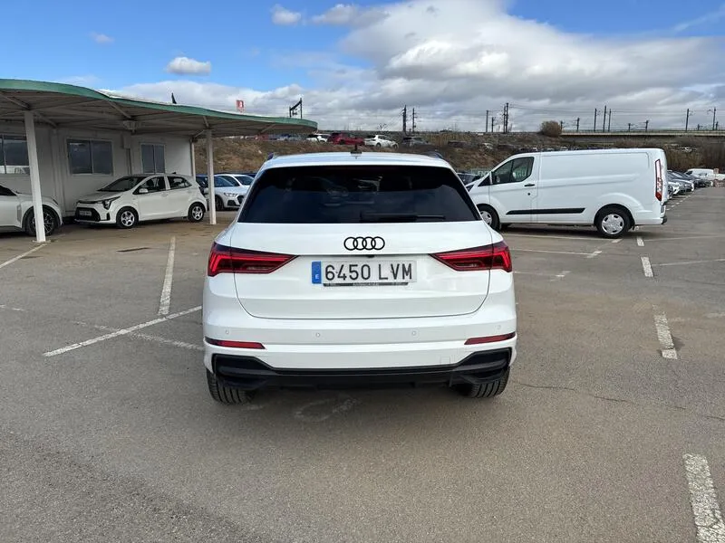 Audi Q3 45 TFSI e 1.4 S tronic Black Line - foto 5