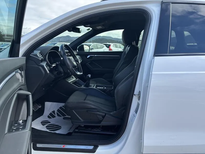 Audi Q3 45 TFSI e 1.4 S tronic Black Line - foto 31