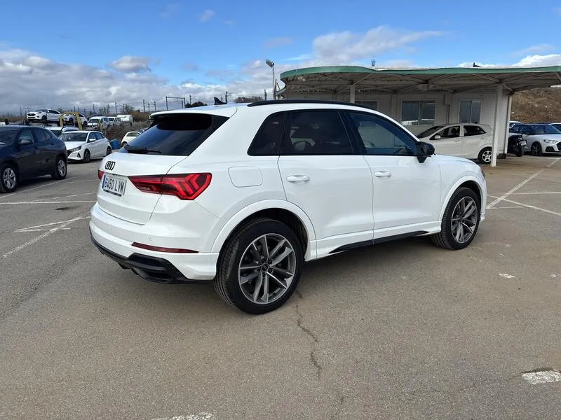 Audi Q3 45 TFSI e 1.4 S tronic Black Line - foto 6