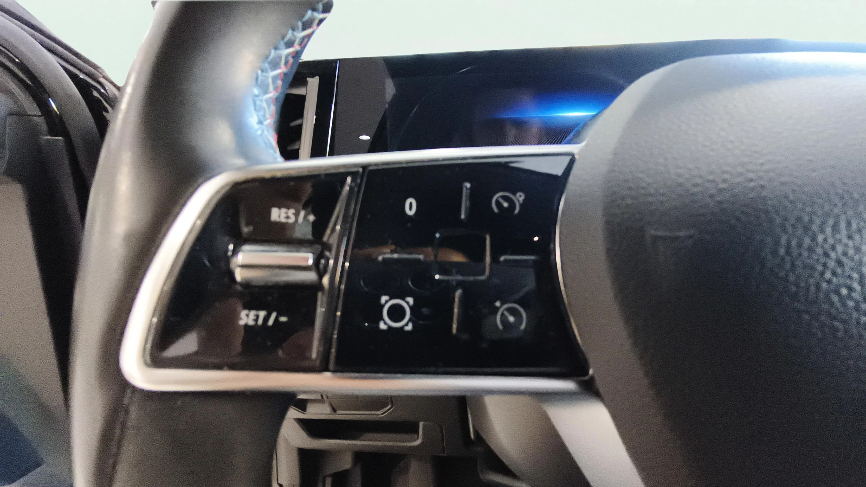 Renault Austral Techno Esprit Alpine E-Tech F Hybr - foto 14