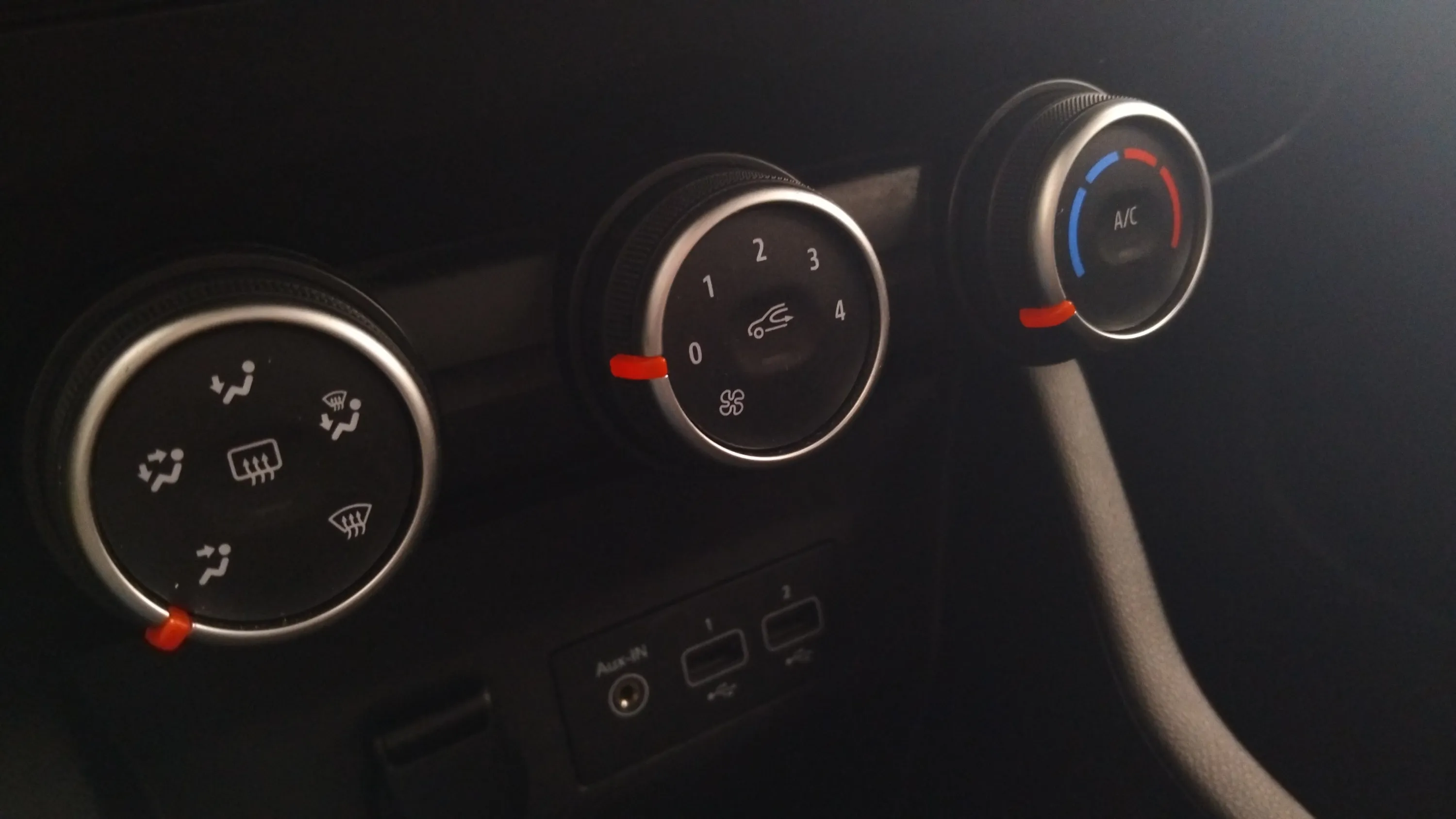 Renault Clio Intens TCe - foto 17