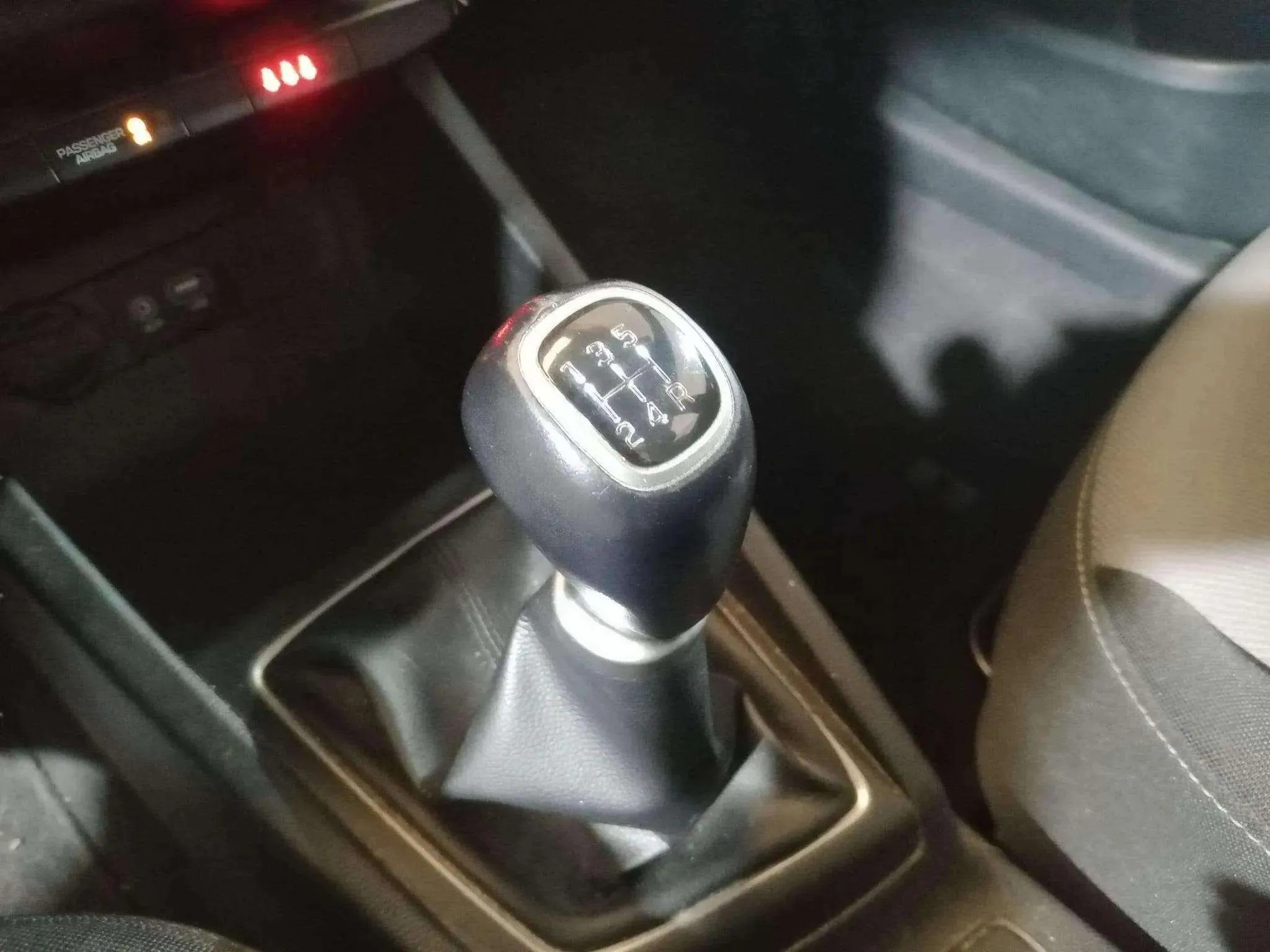 Hyundai i20 1.2 MPI Essence - foto 5