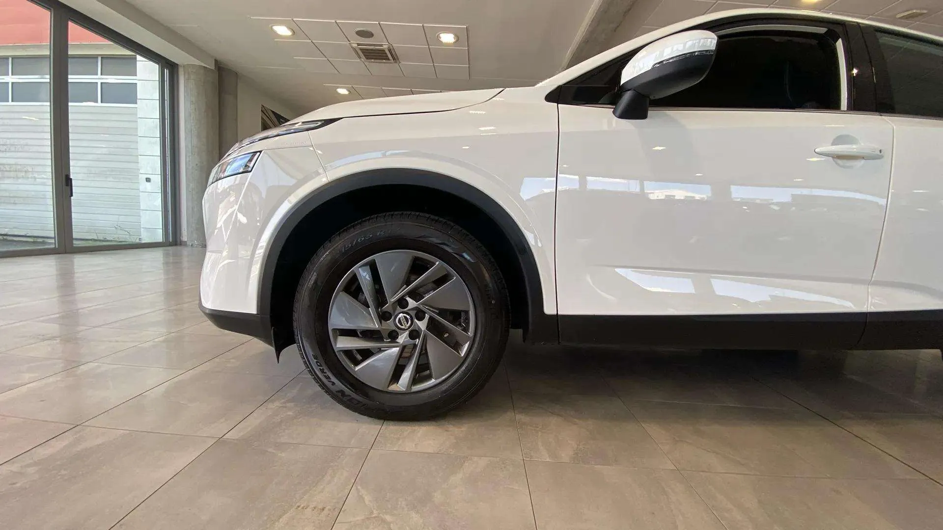 Nissan Qashqai DIG-T mHEV 4x2 Acenta - foto 34