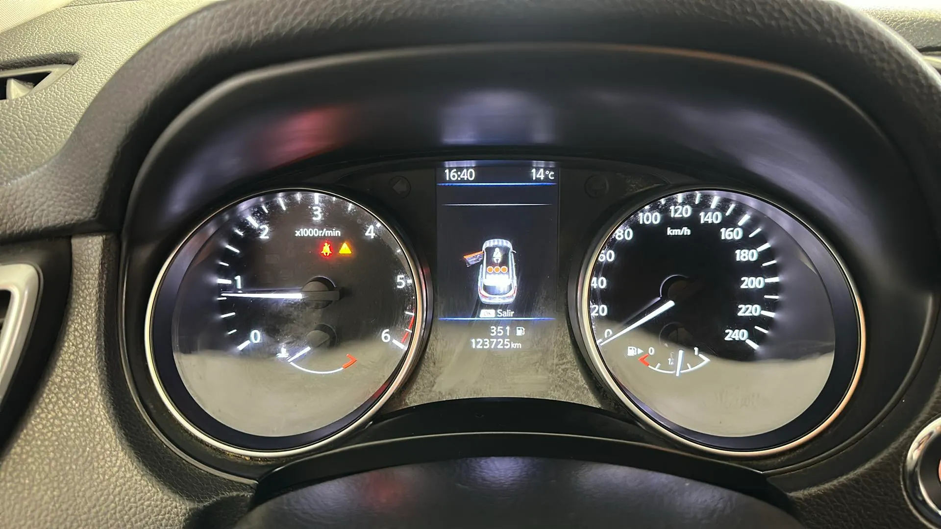 Nissan Qashqai dCi N-Connecta - foto 13