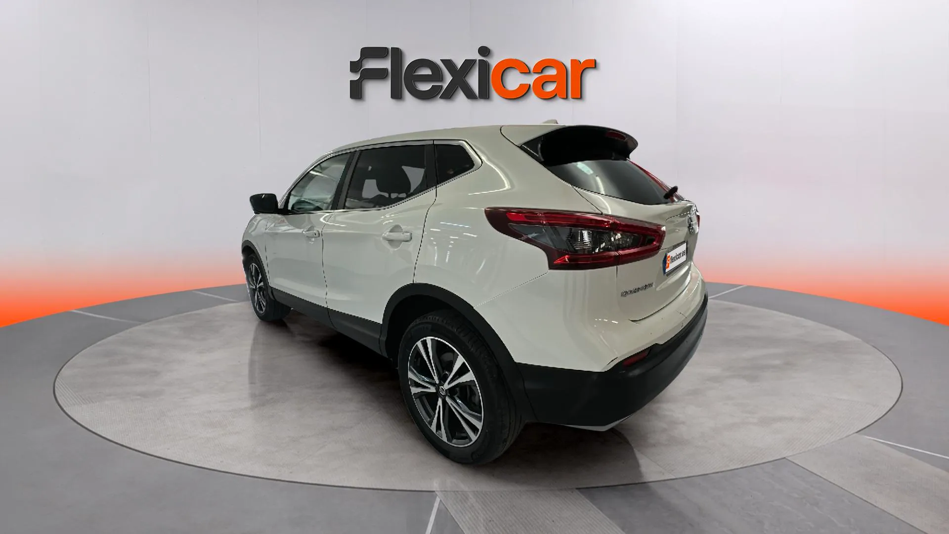 Nissan Qashqai dCi N-Connecta - foto 8