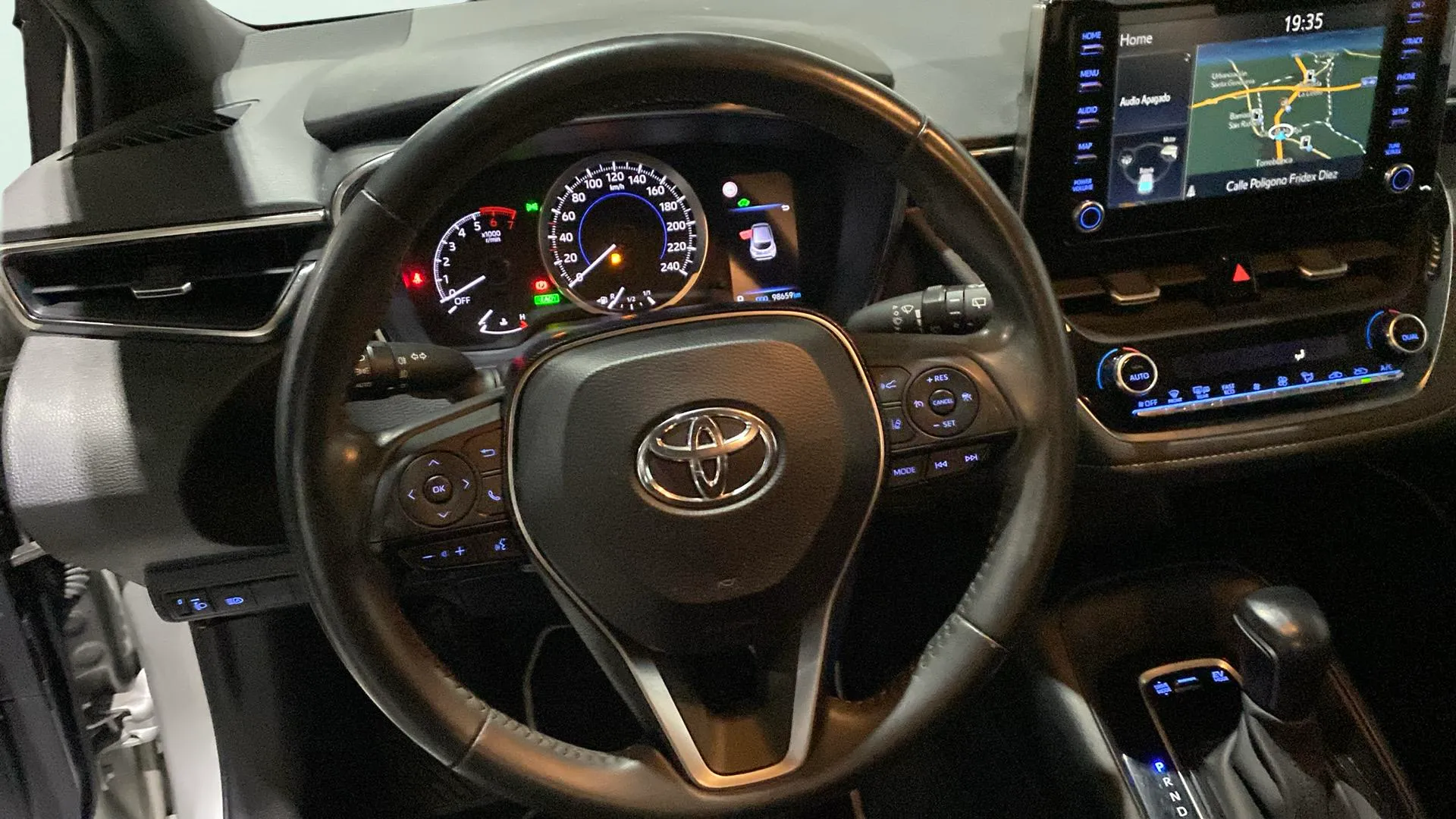 Toyota Corolla 1.8 125H Business Plus E-CVT - foto 10