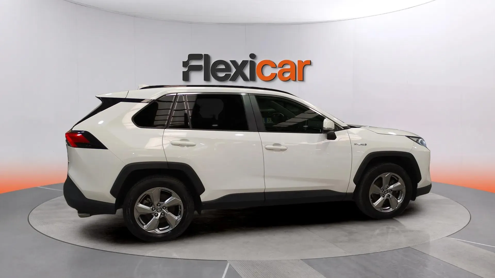 Toyota RAV4 2.5l 220H Advance Plus - foto 3