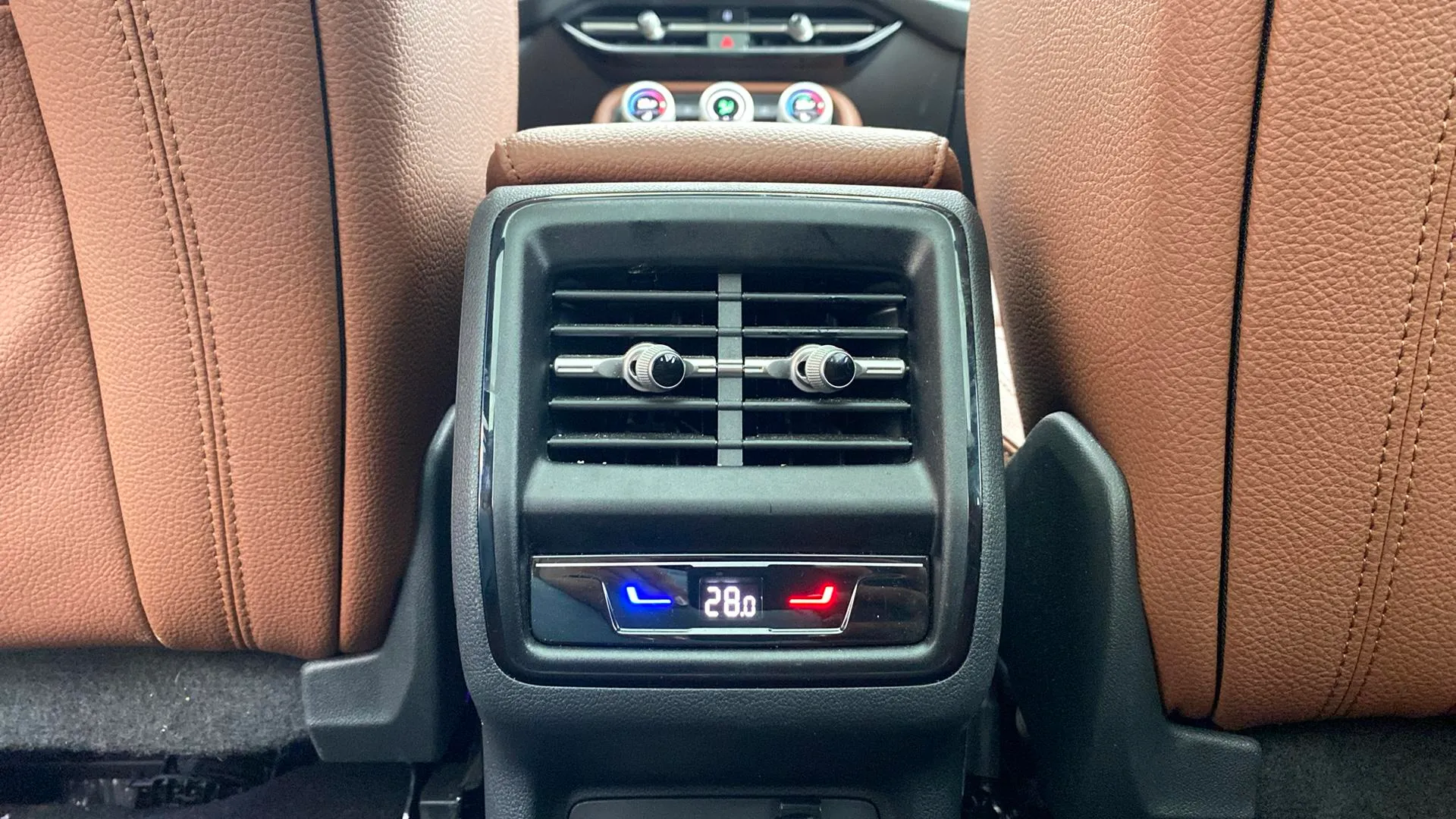 Škoda Kodiaq 1.5 TSI DSG m-HEV Design - foto 28