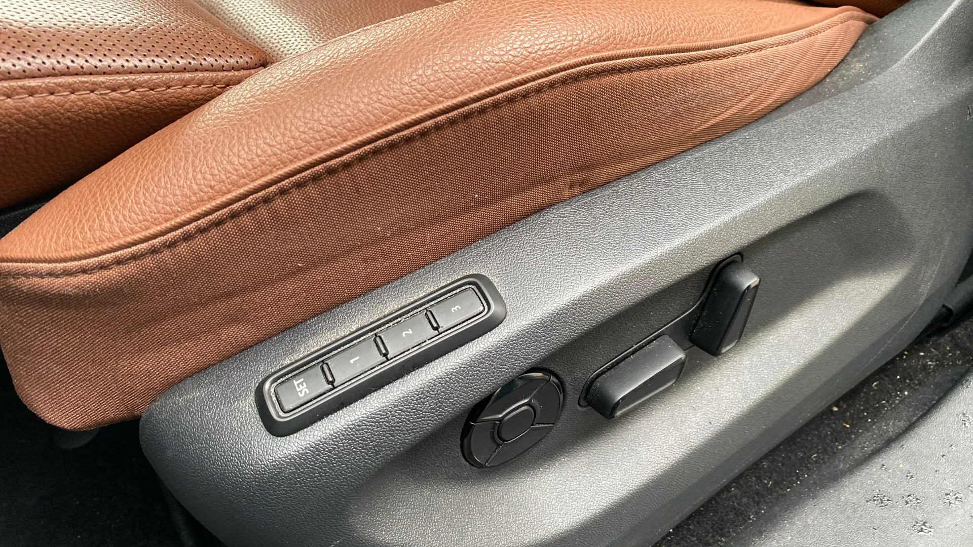 Škoda Kodiaq 1.5 TSI DSG m-HEV Design - foto 24