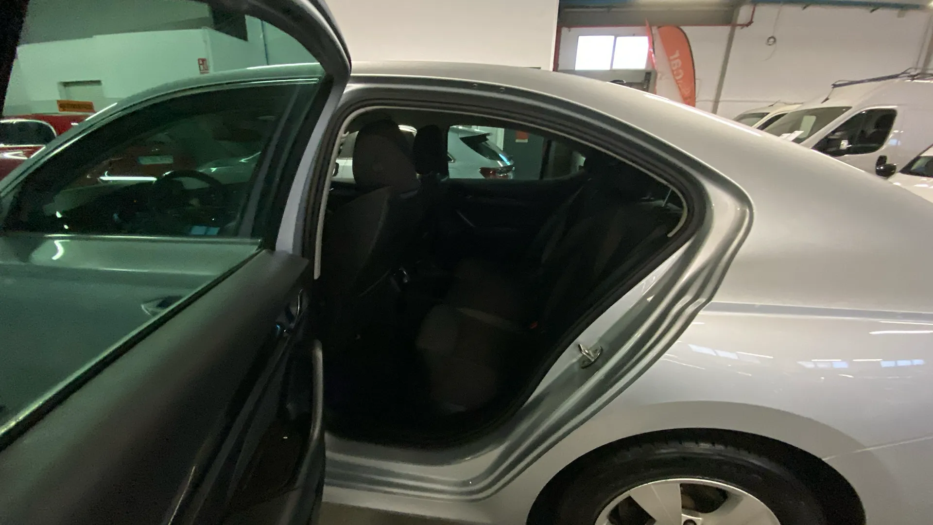 Škoda Octavia 2.0 TDI Ambition - foto 19