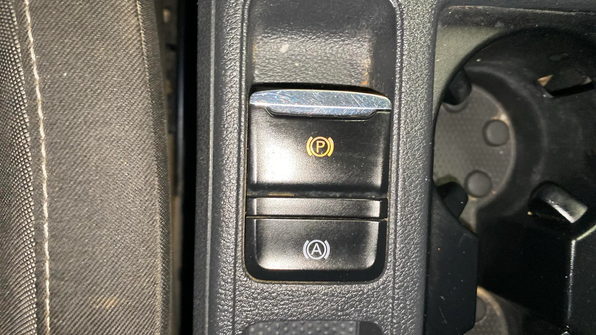 Škoda Octavia 2.0 TDI Ambition - foto 28