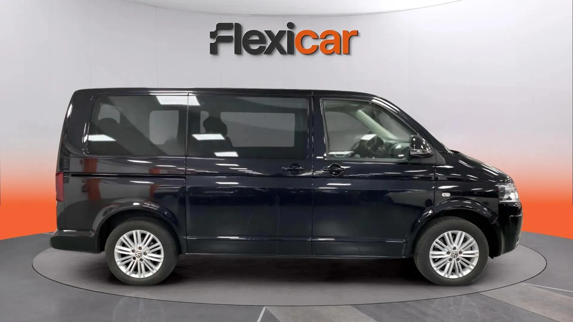 Volkswagen Multivan 2.0 TDI 180 DSG 4m Highline Edition BMT - foto 4