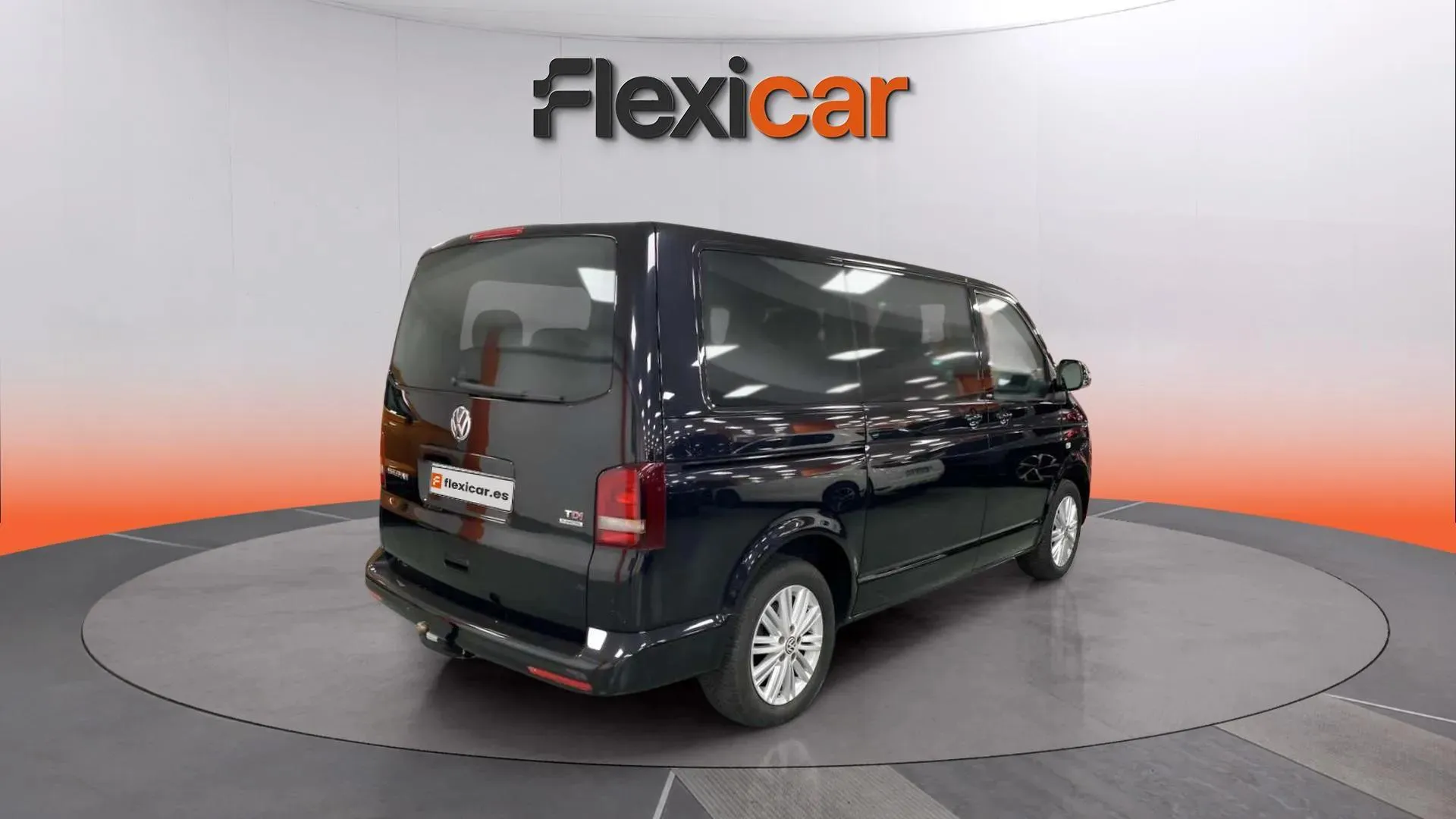 Volkswagen Multivan 2.0 TDI 180 DSG 4m Highline Edition BMT - foto 6