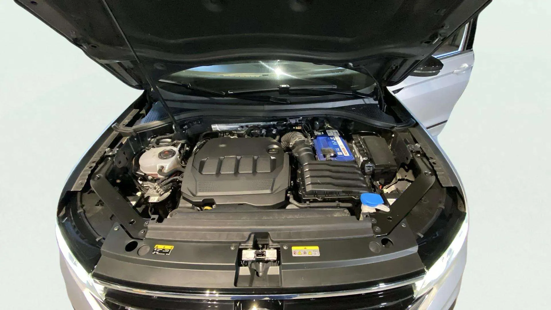 Volkswagen Tiguan R-Line 2.0 TDI DSG - foto 15