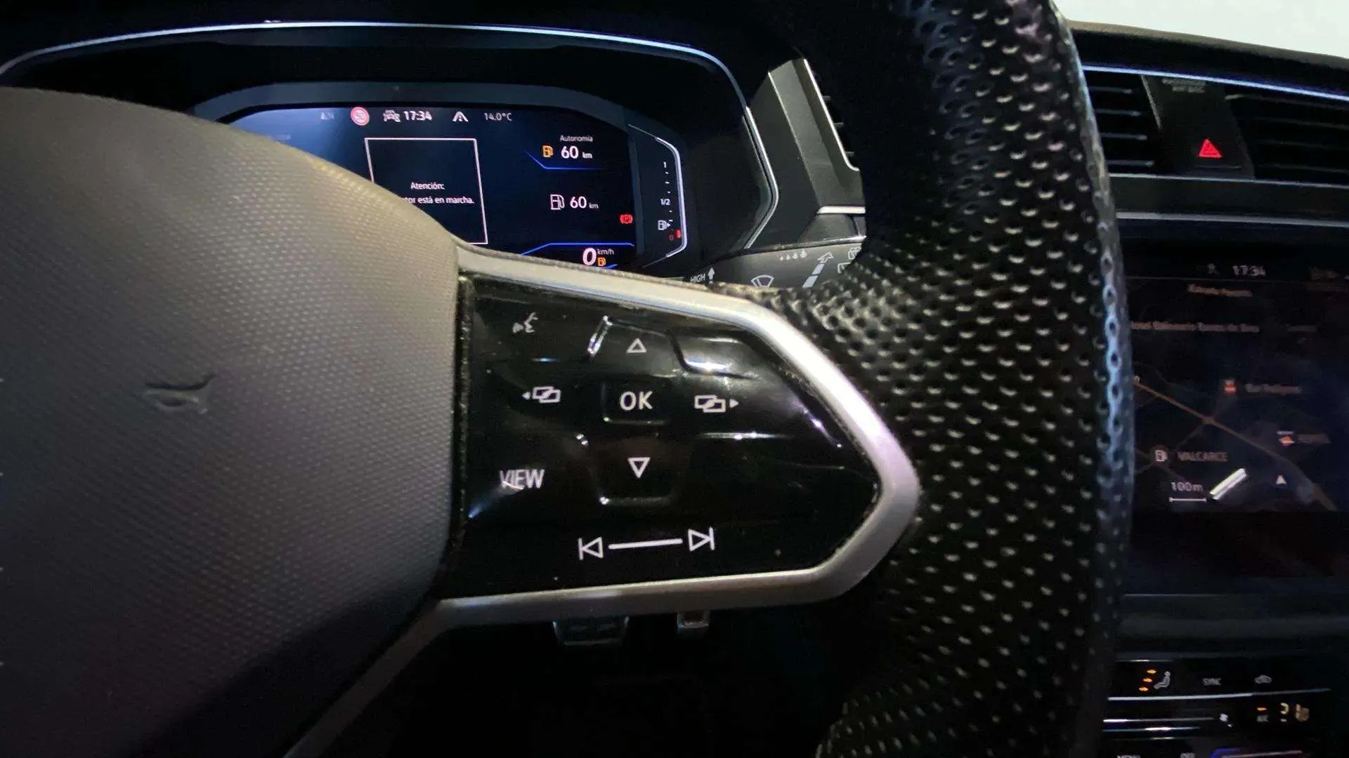Volkswagen Tiguan R-Line 2.0 TDI DSG - foto 18