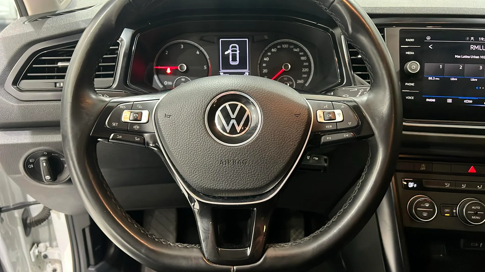 Volkswagen T-Roc Edition 2.0 TDI - foto 12