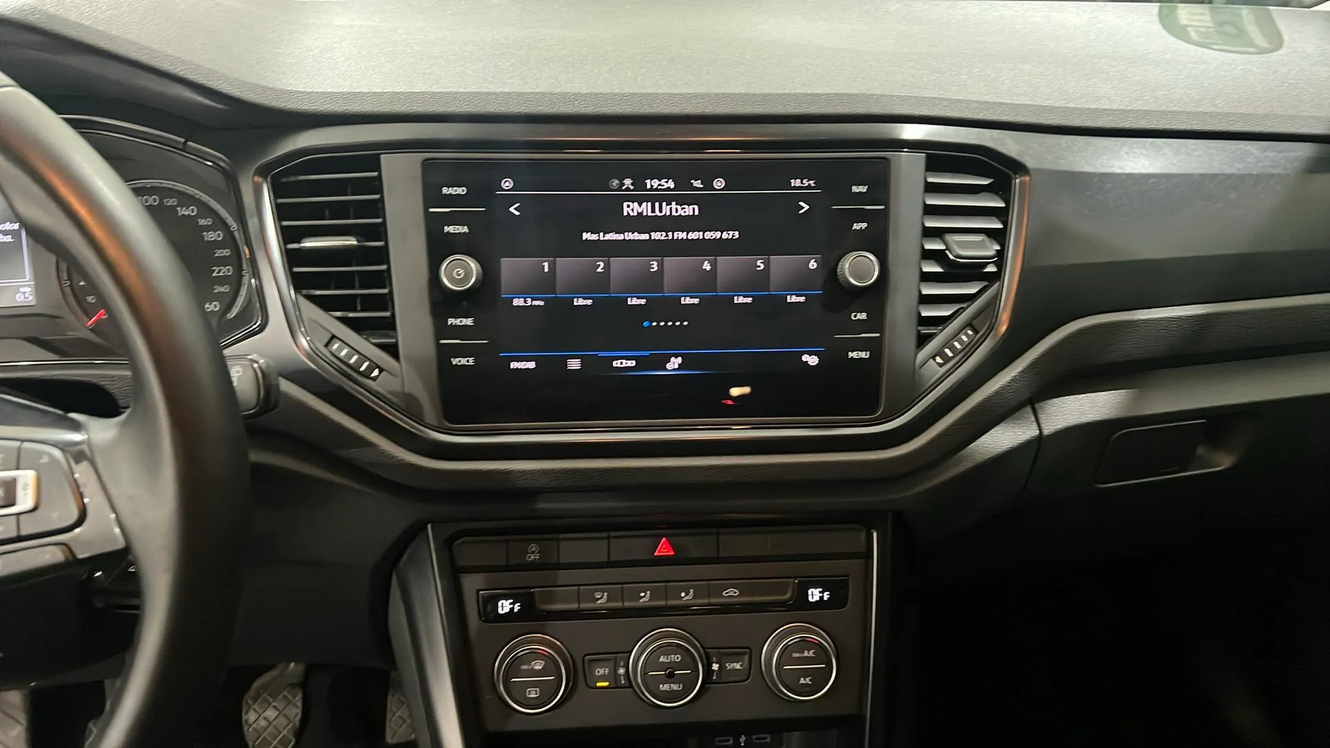 Volkswagen T-Roc Edition 2.0 TDI - foto 11
