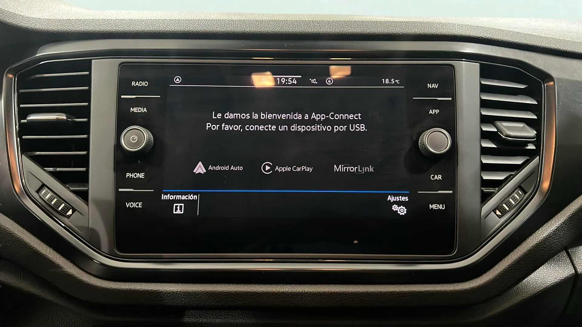 Volkswagen T-Roc Edition 2.0 TDI - foto 18