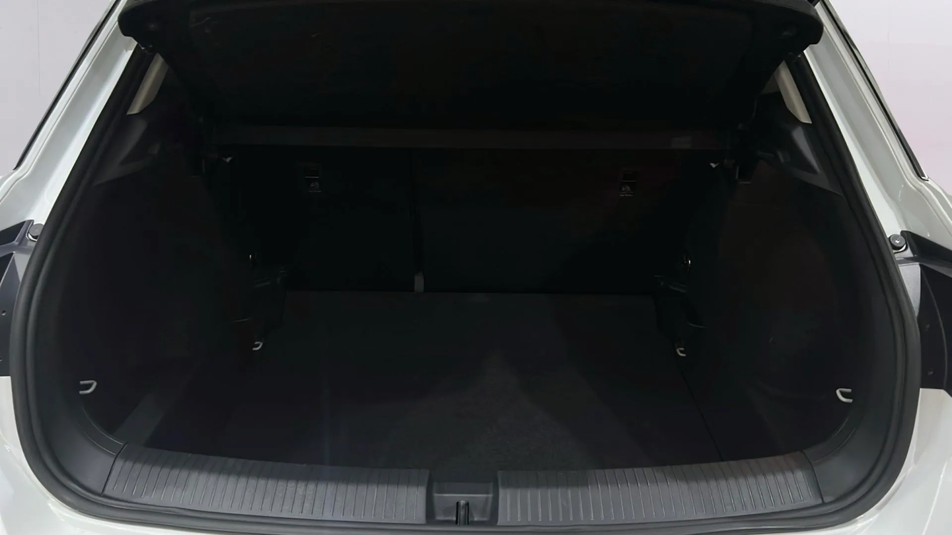 Volkswagen T-Roc Edition 2.0 TDI - foto 6