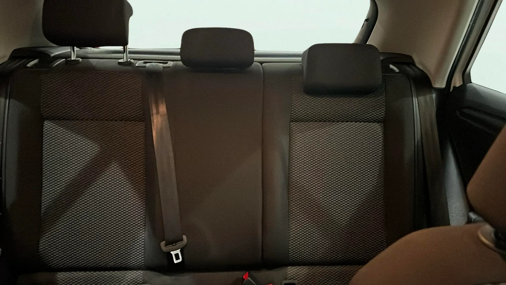 Volkswagen T-Roc Edition 2.0 TDI - foto 10