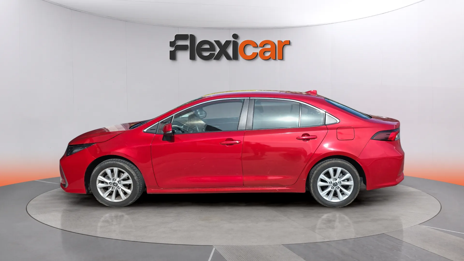 Toyota Corolla 140H Style Plus - foto 4