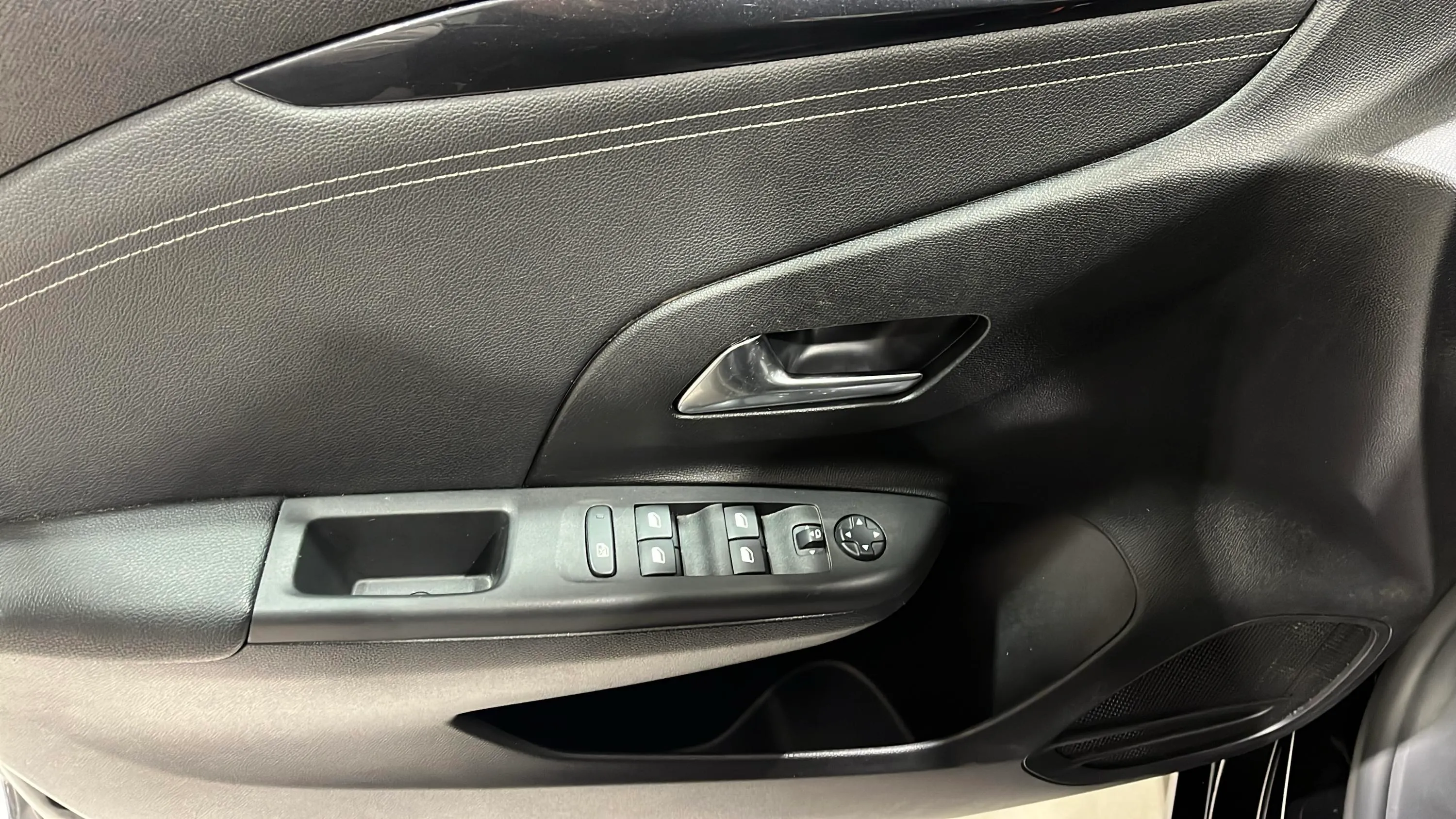 Opel Corsa 1.2T XHL GS - foto 11