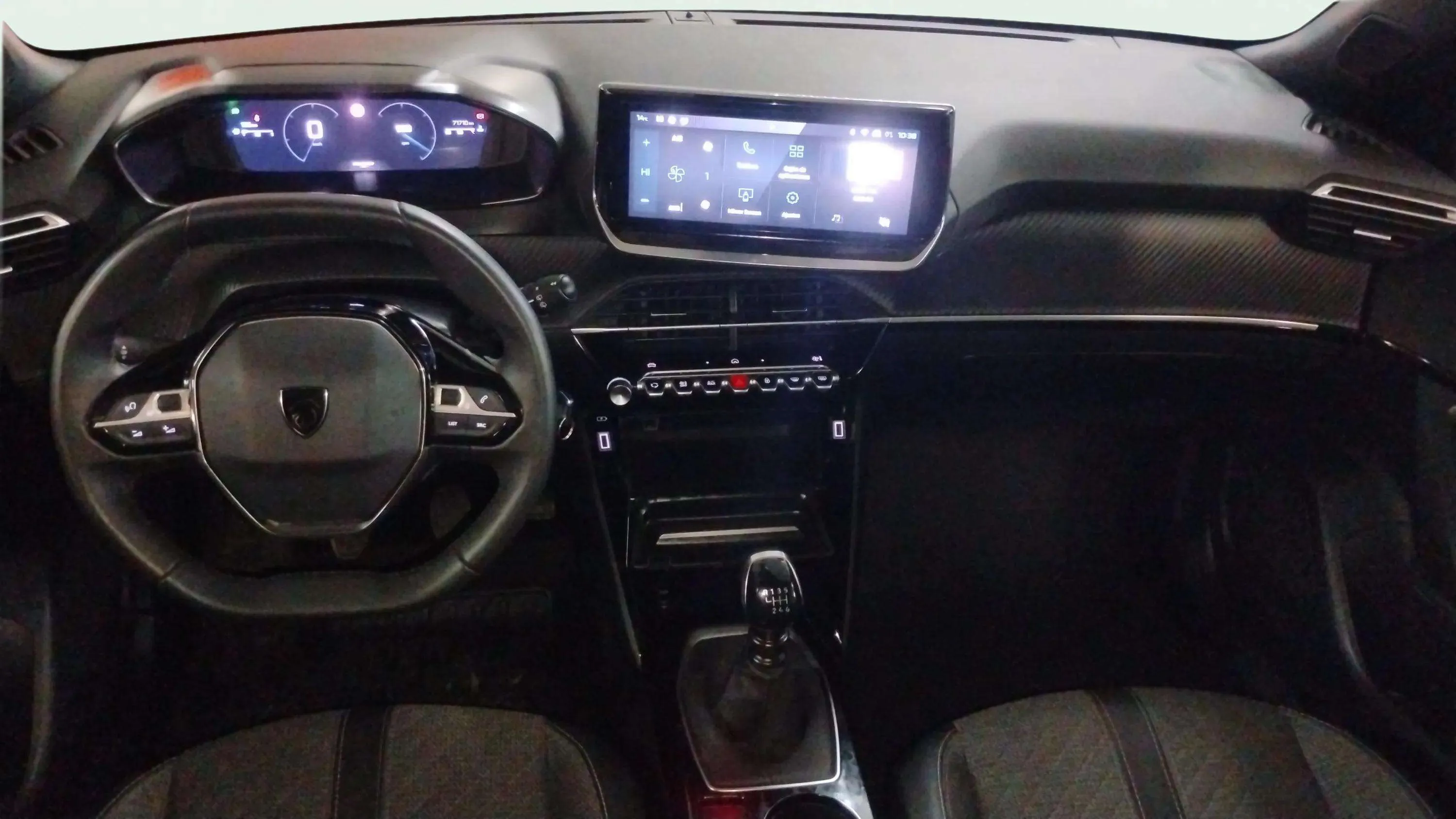Peugeot 2008 Allure PureTech 100 - foto 24