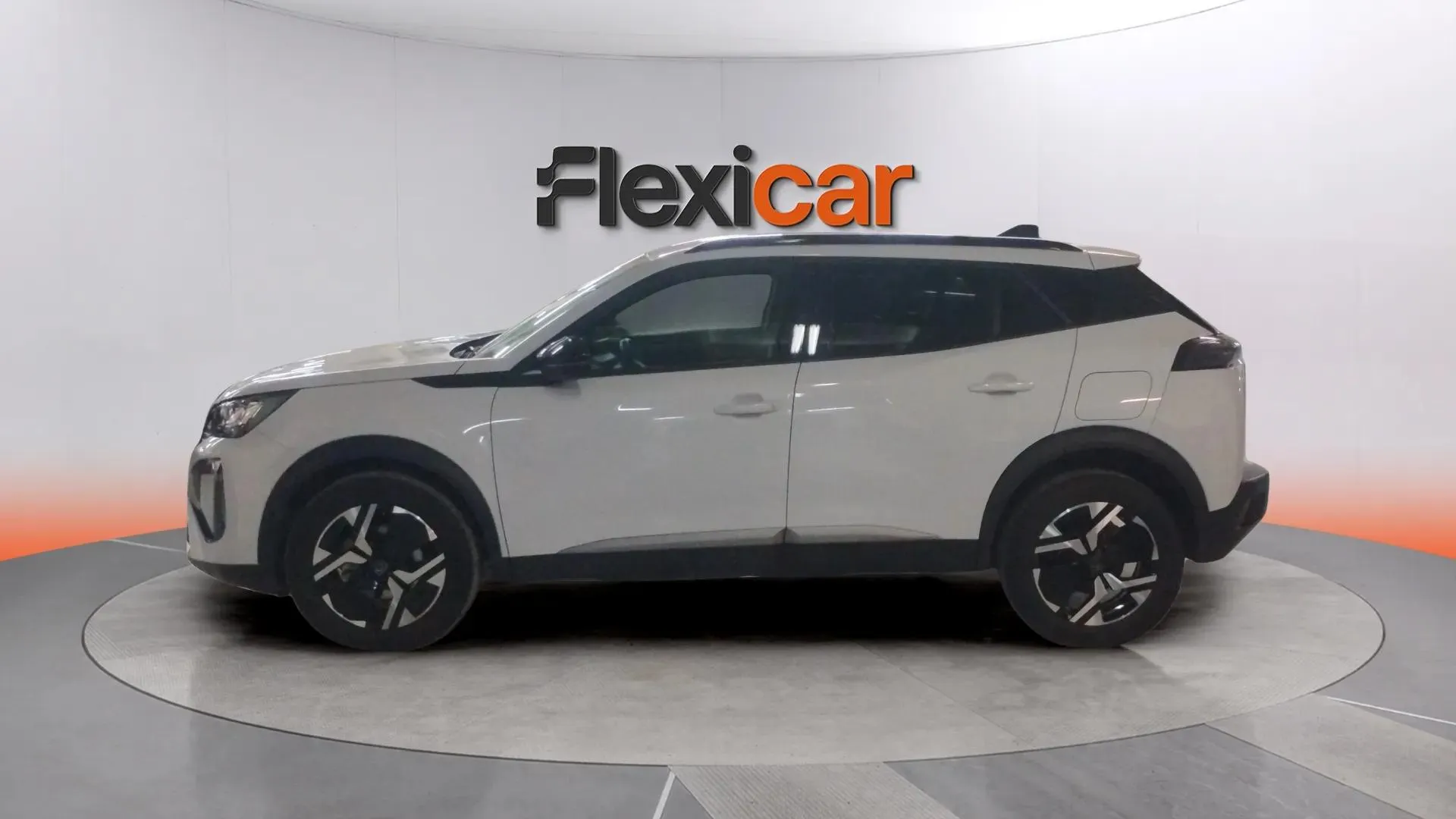Peugeot 2008 Allure PureTech 100 - foto 4