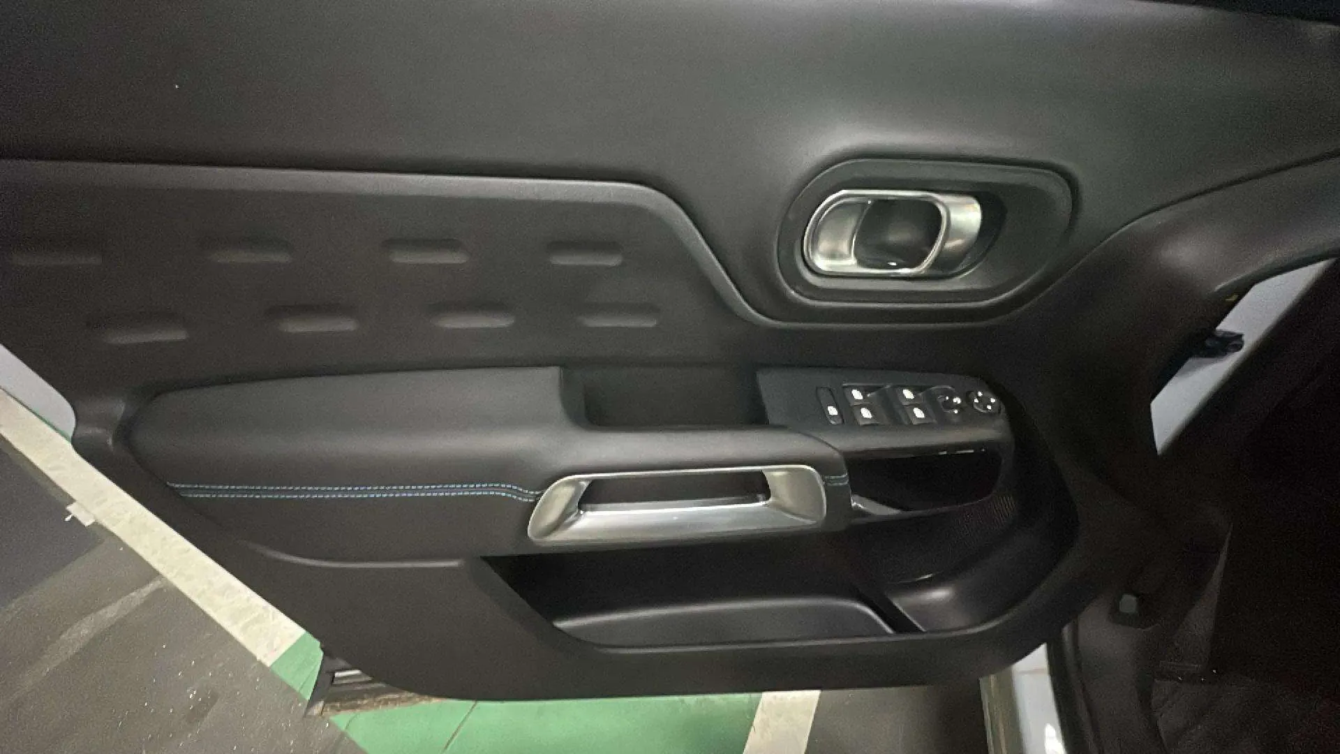 Citroën C5 Aircross Hybrid e-DCS6 You - foto 23
