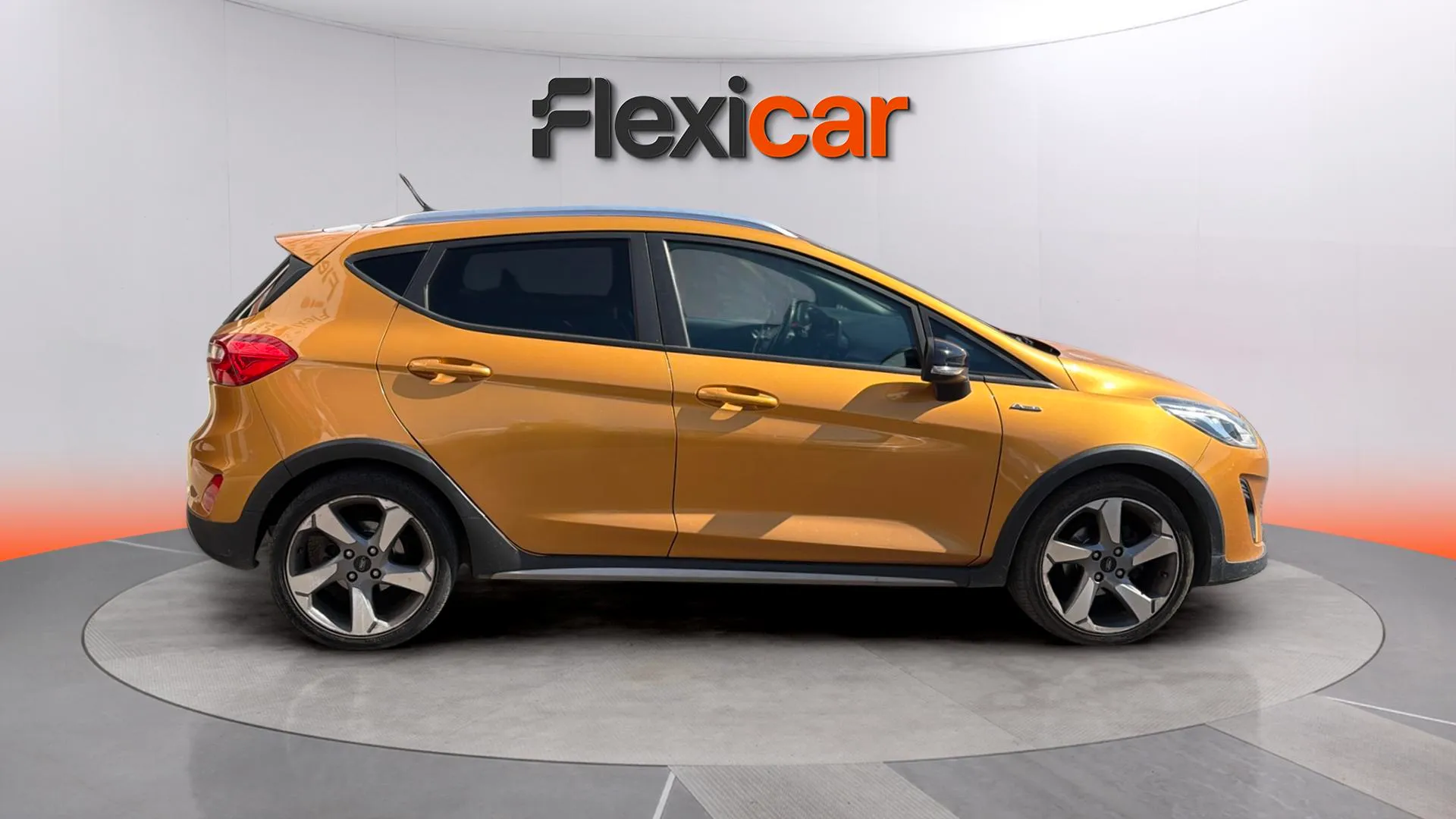 Ford Fiesta 1.0 EcoBoost Active+ - foto 3