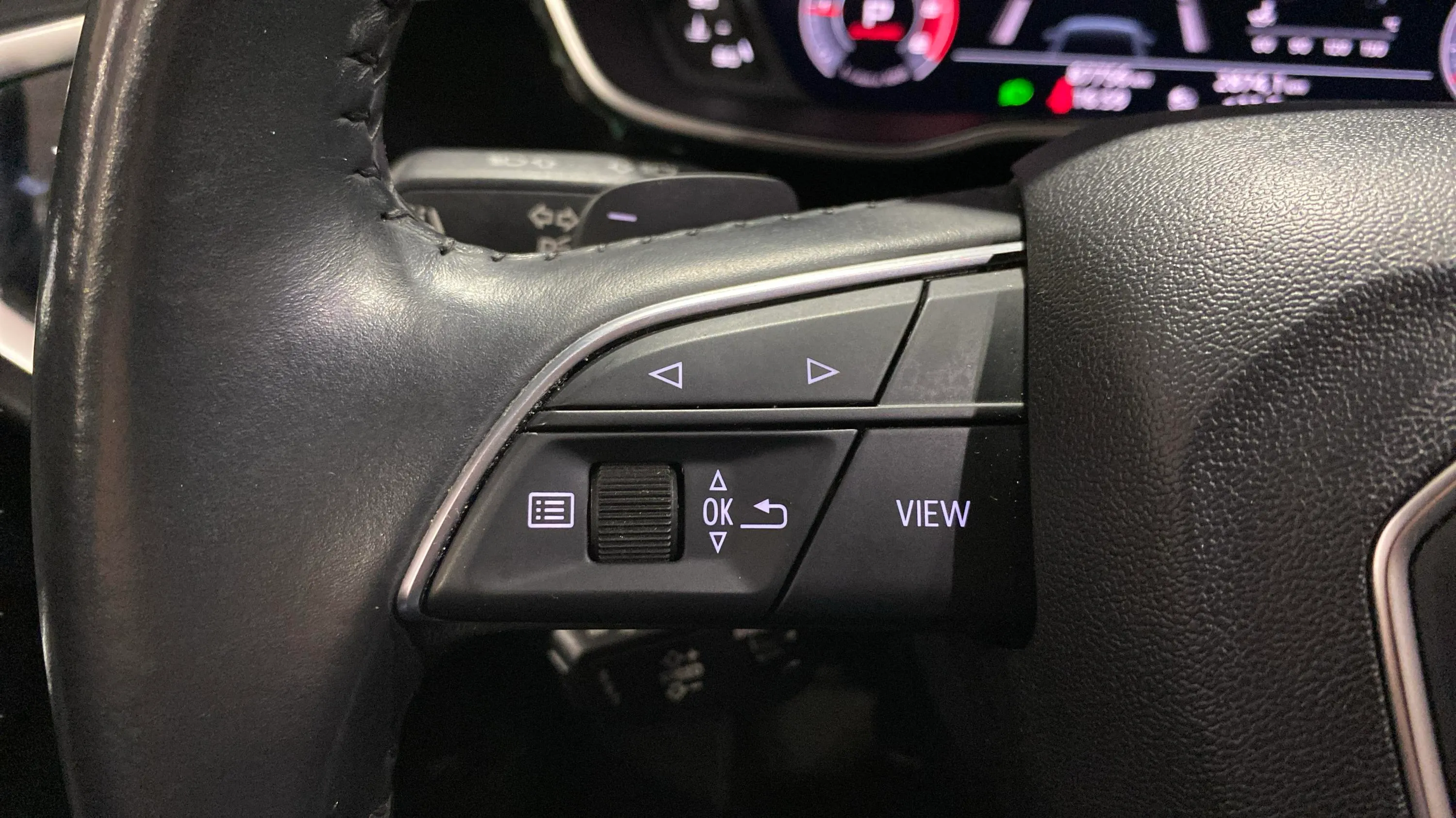 Audi Q3 35 TDI S tronic - foto 20