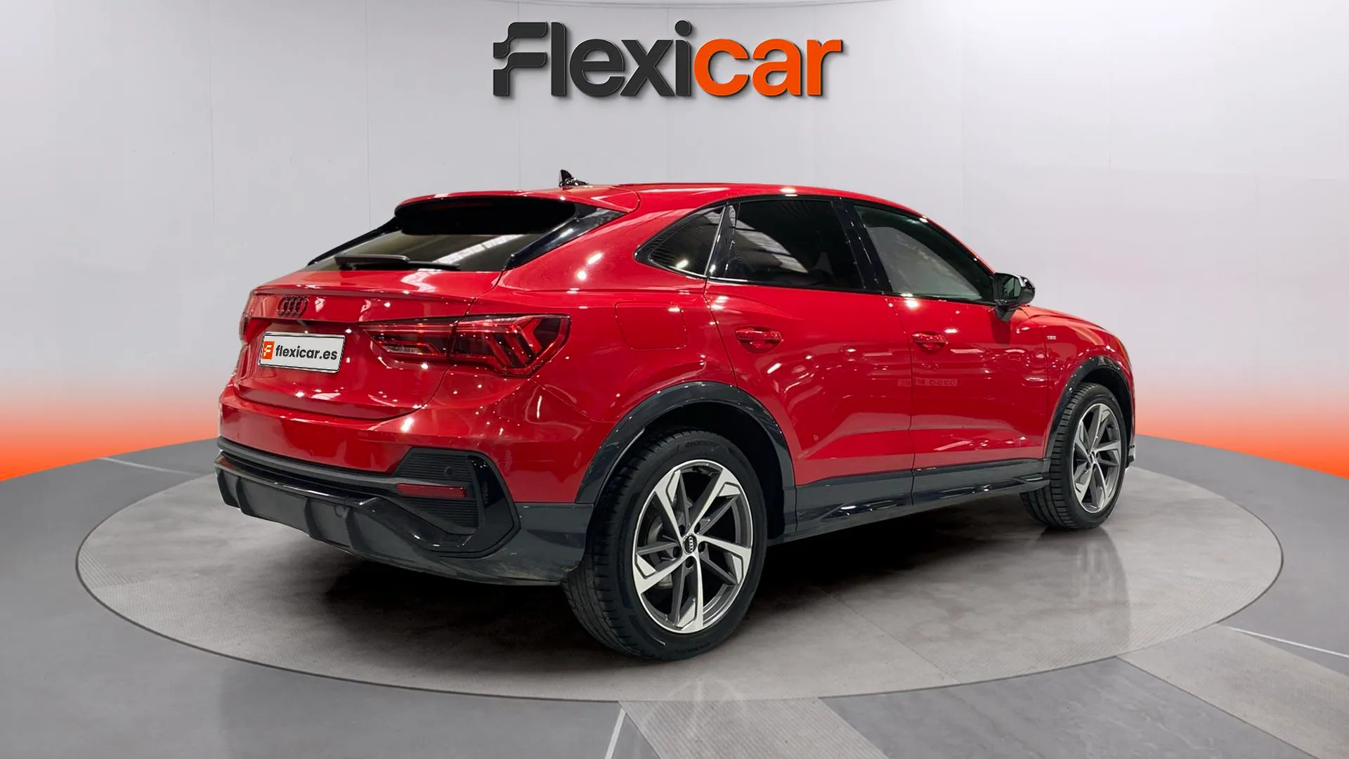 Audi Q3 35 TDI S tronic - foto 8