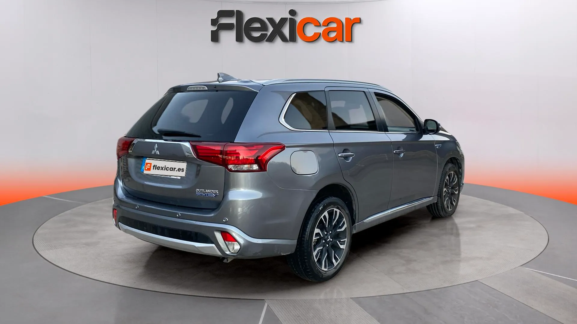 Mitsubishi Outlander 2.0 PHEV Kaiteki 4WD - foto 5
