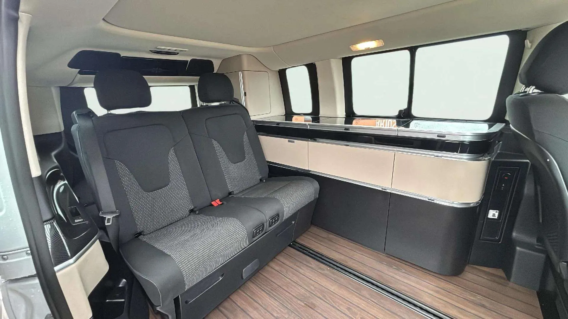 Mercedes-Benz Clase V Marco Polo - foto 29