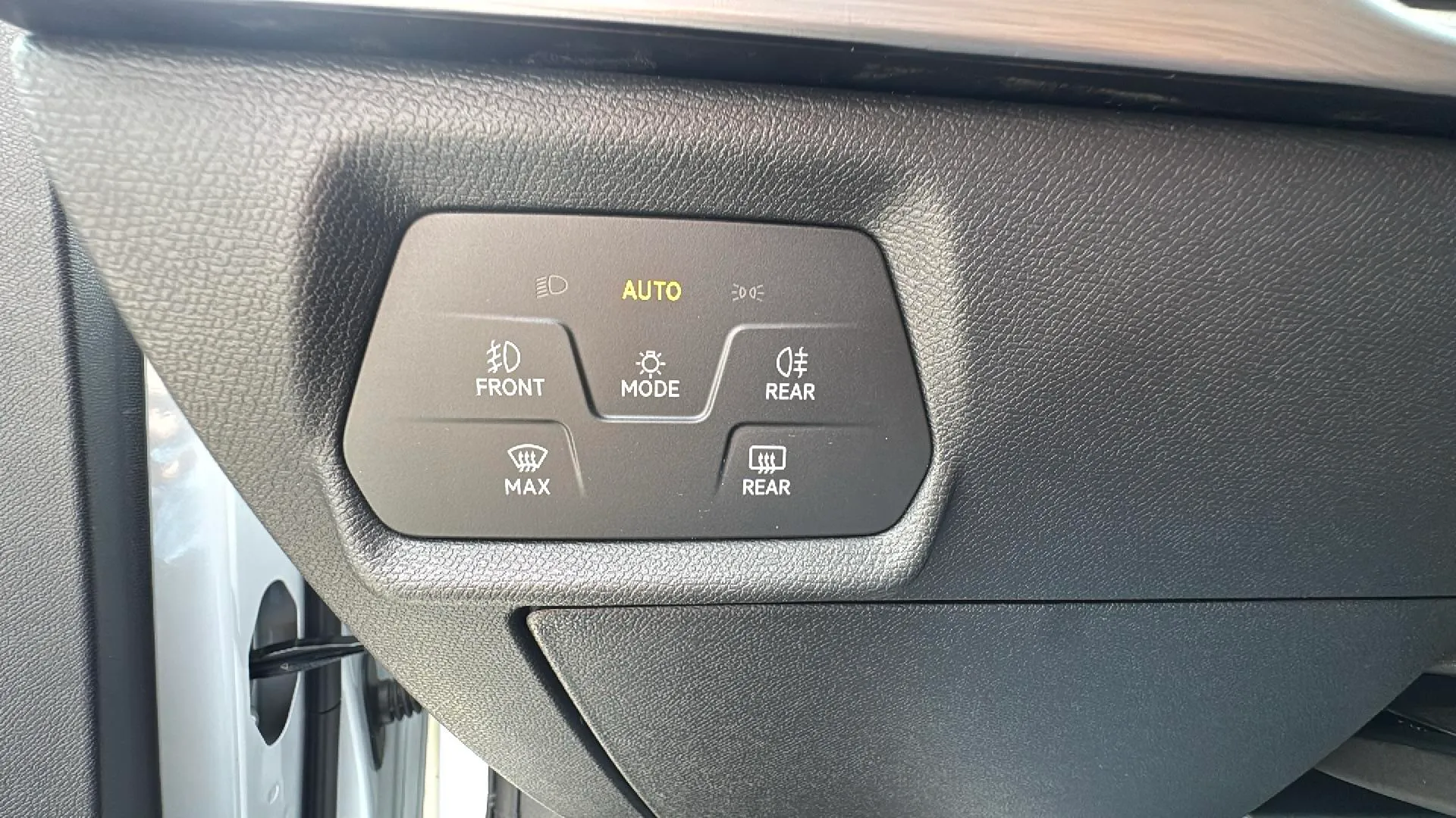 SEAT León 1.0 eTSI DSG-7 FR XL ECO - foto 16