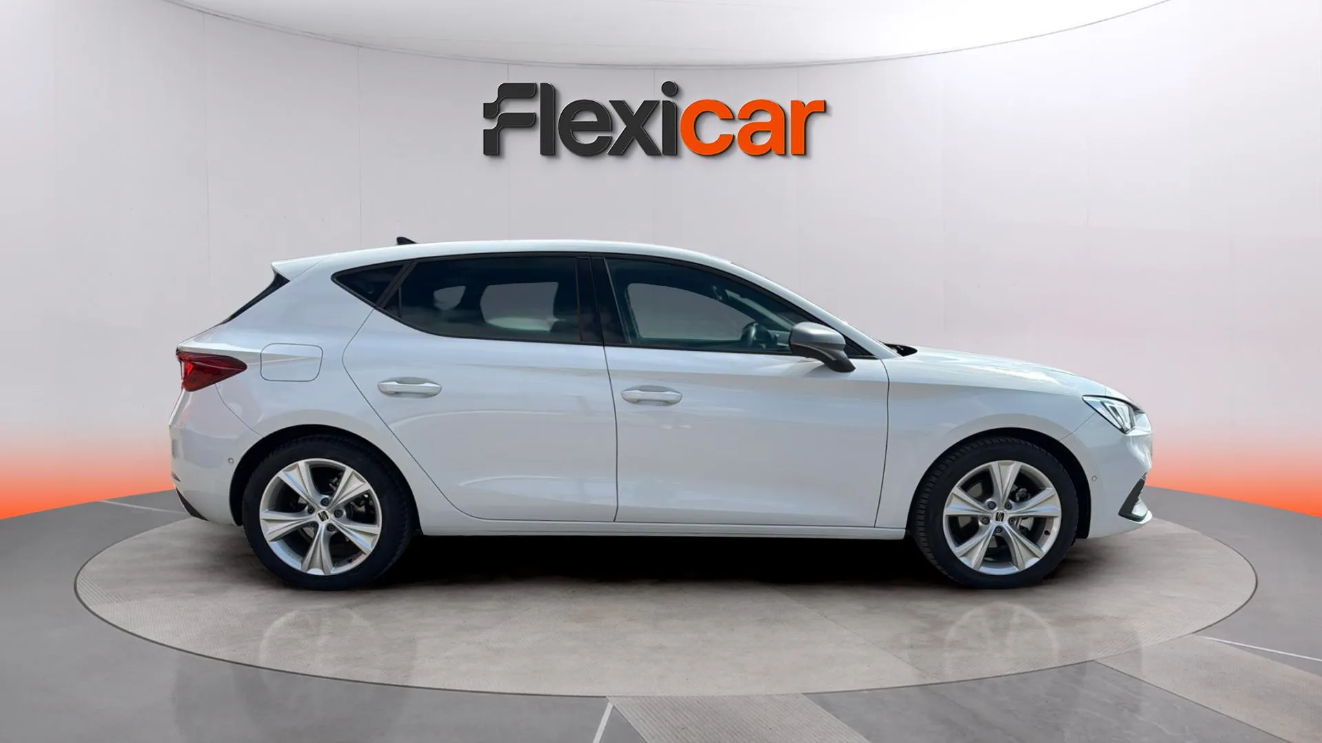 SEAT León 1.0 eTSI DSG-7 FR XL ECO - foto 3