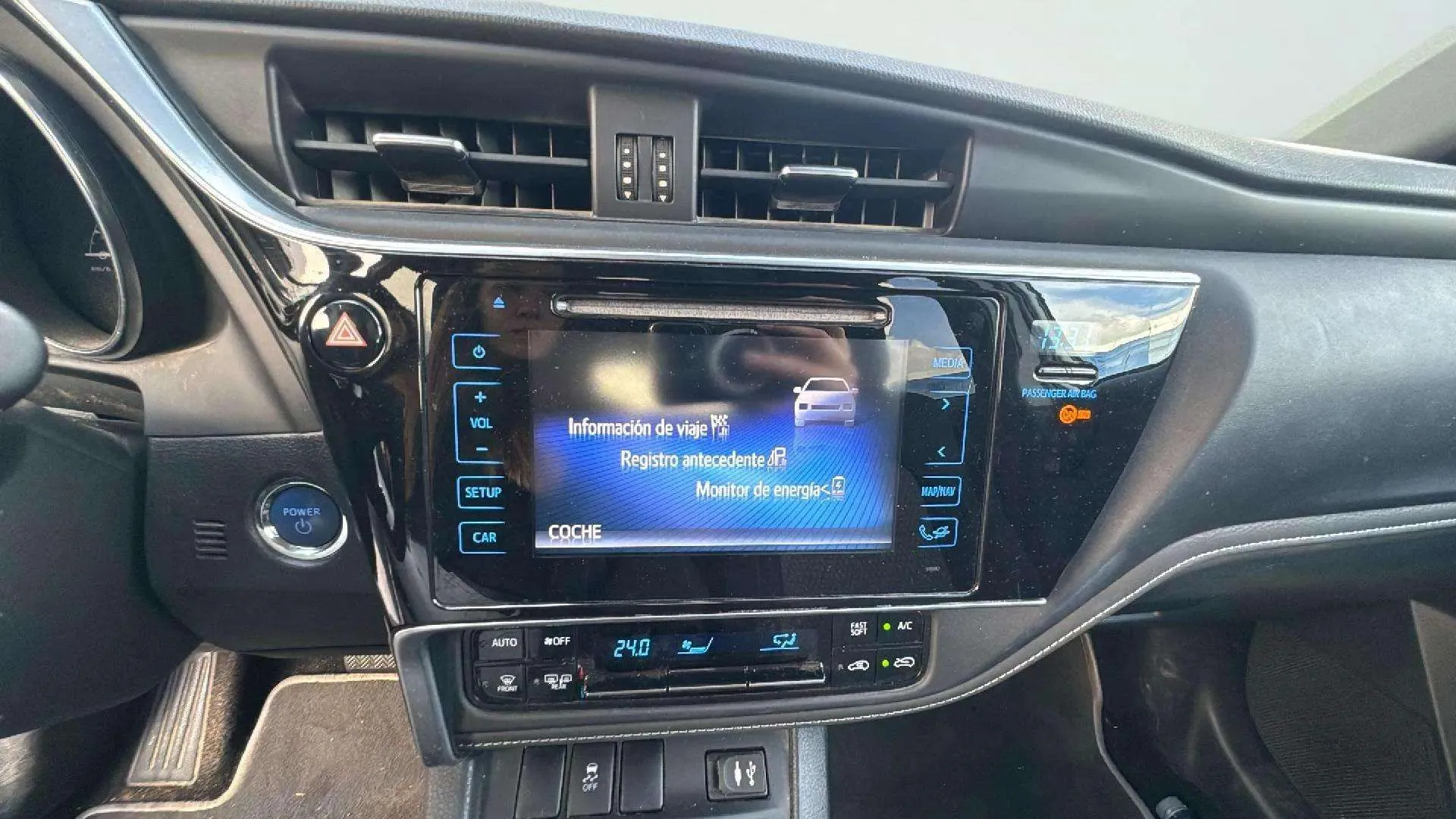 Toyota Auris 1.8 140H Hybrid Feel! - foto 10