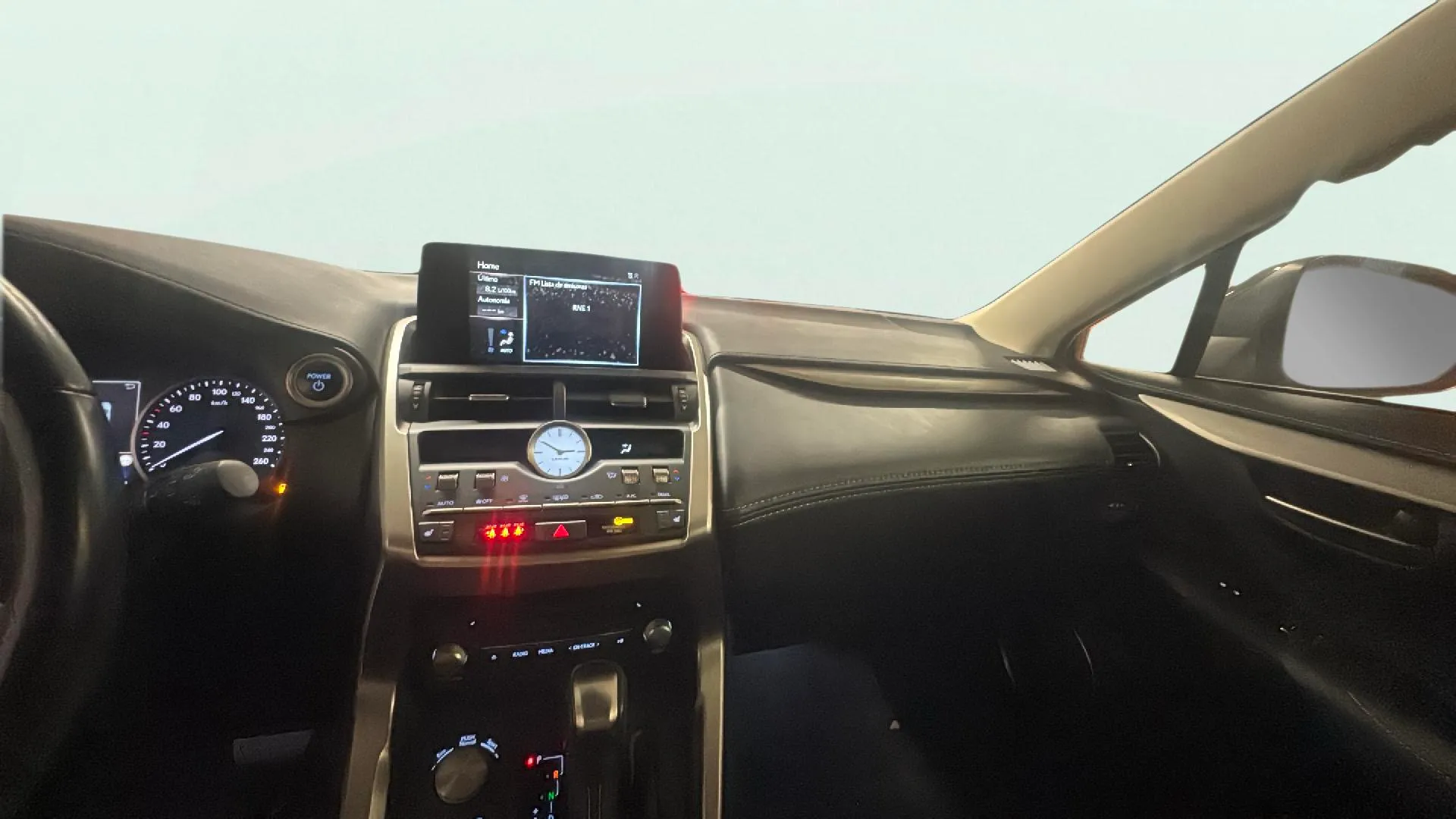 Lexus NX 2.5 300h Eco 2WD - foto 11