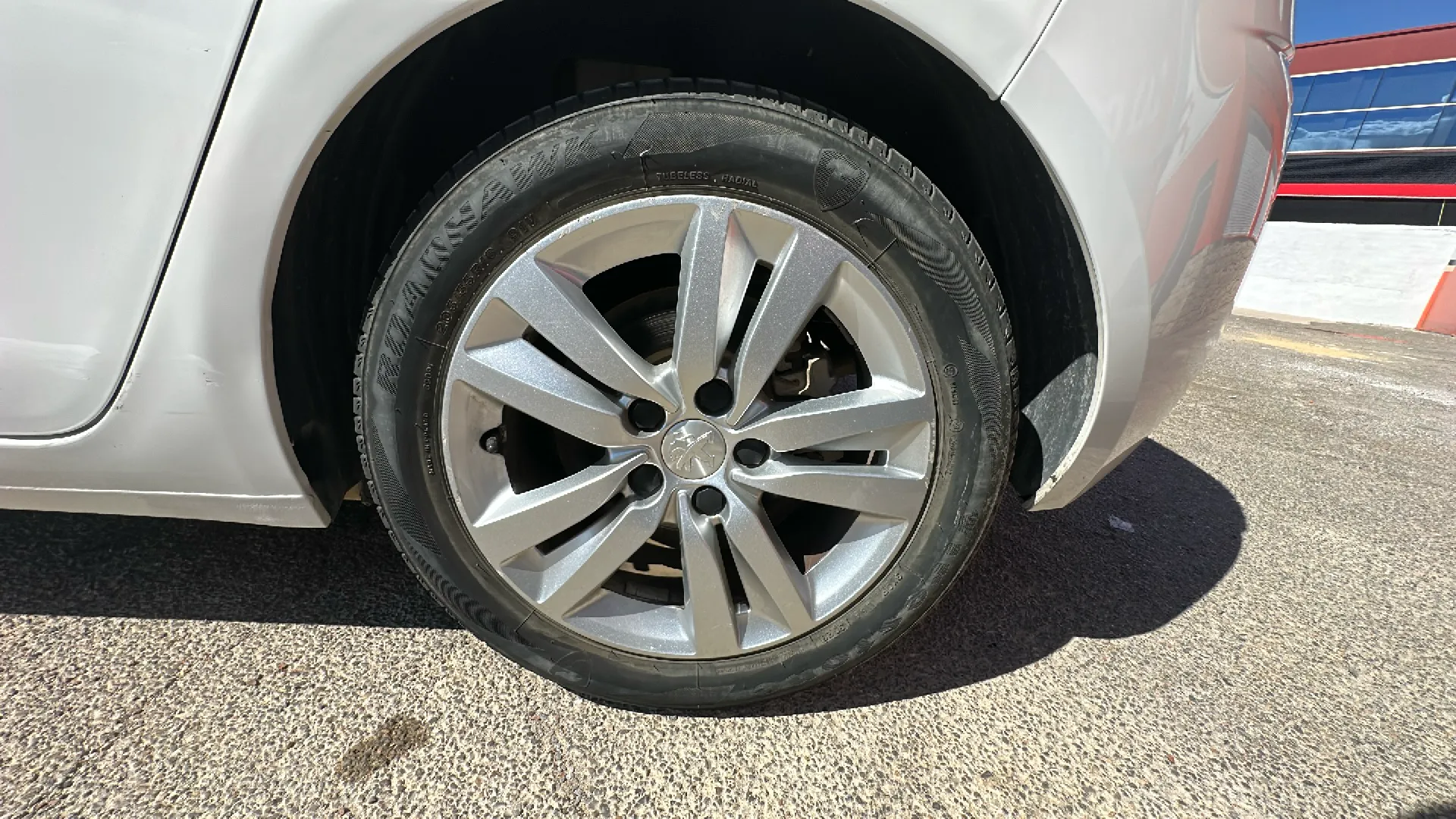 Peugeot 308 Allure Pack PureTech 110 - foto 13