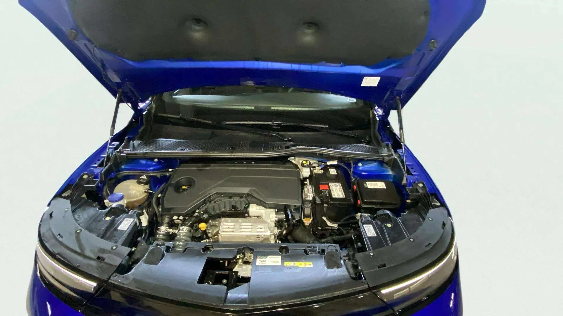 Opel Mokka 1.2 T GS - foto 14