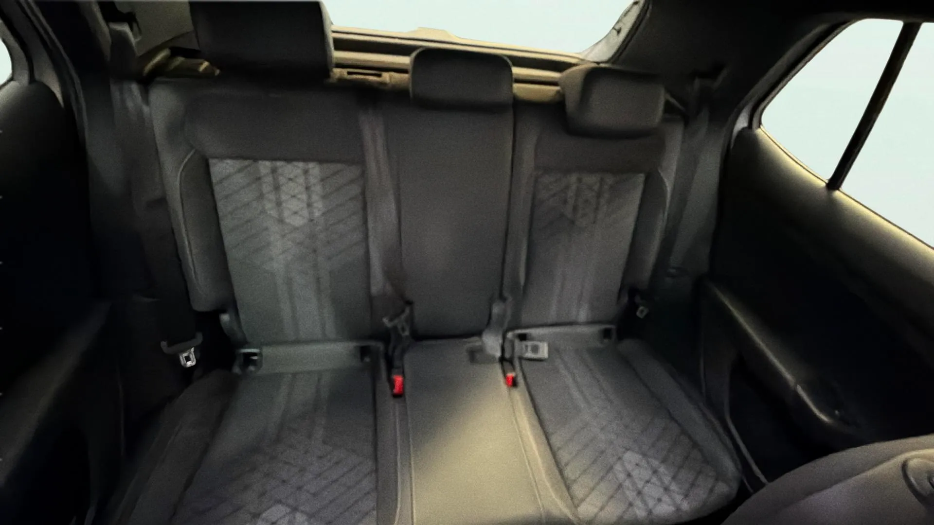 Volkswagen T-Cross R-Line 1.0 TSI DSG - foto 22
